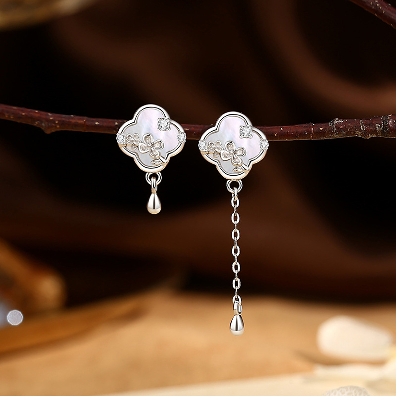Original four-leaf clover mother-of-pearl earrings, retro Chinese-style, asymmetrical design, tassel floral earrings, sterling silver