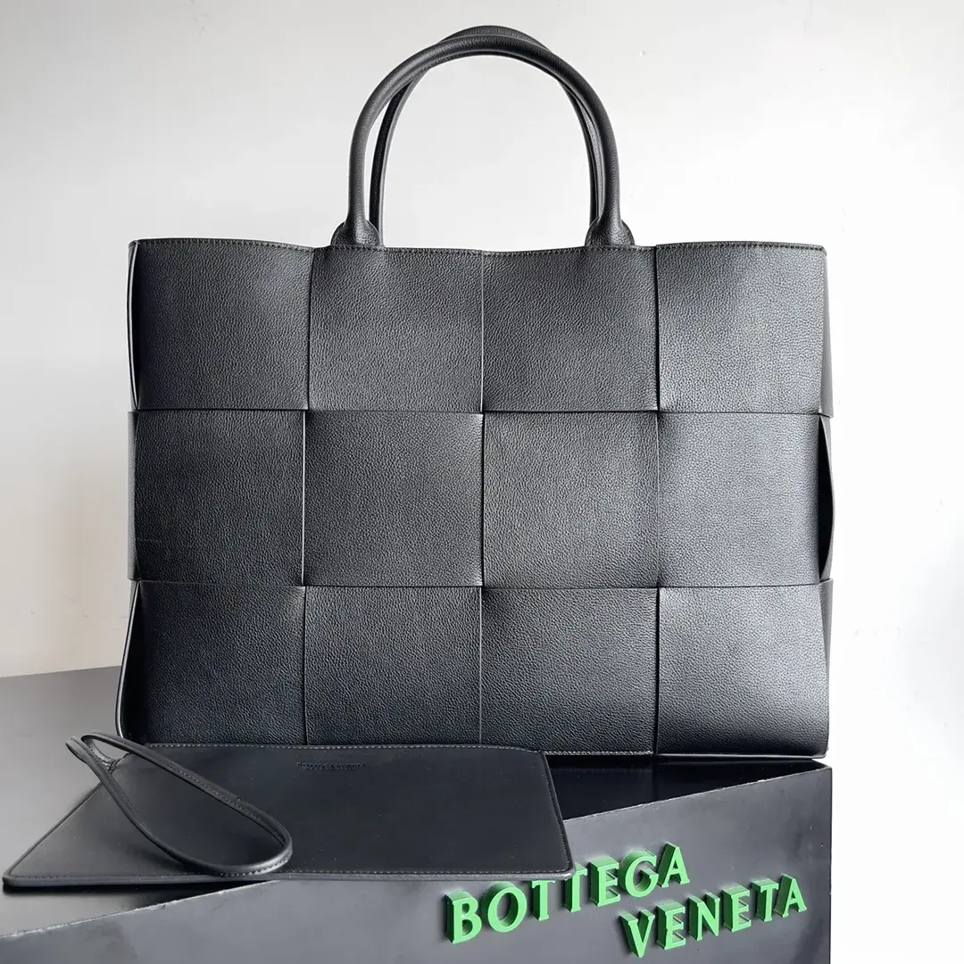 Bottega Veneta Work-Ready Tote Bag product photo from LabelPicks