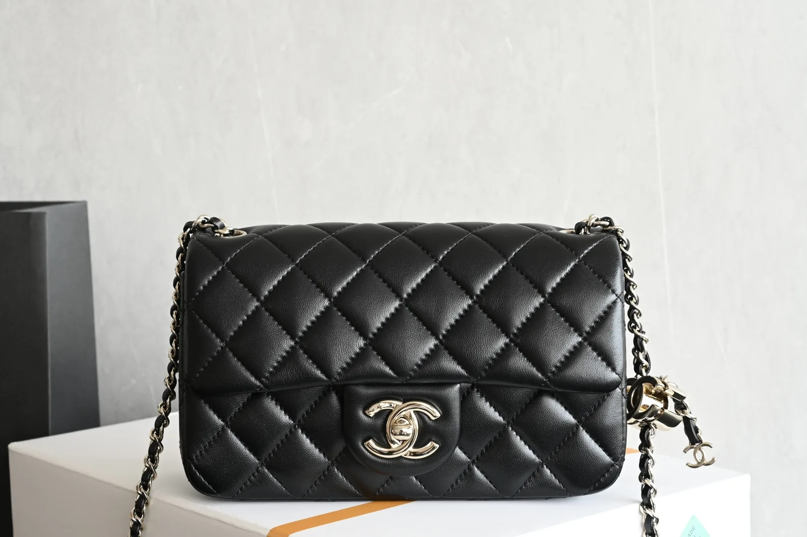 Chanel Black Lambskin Shoulder Bag product photo from LabelPicks