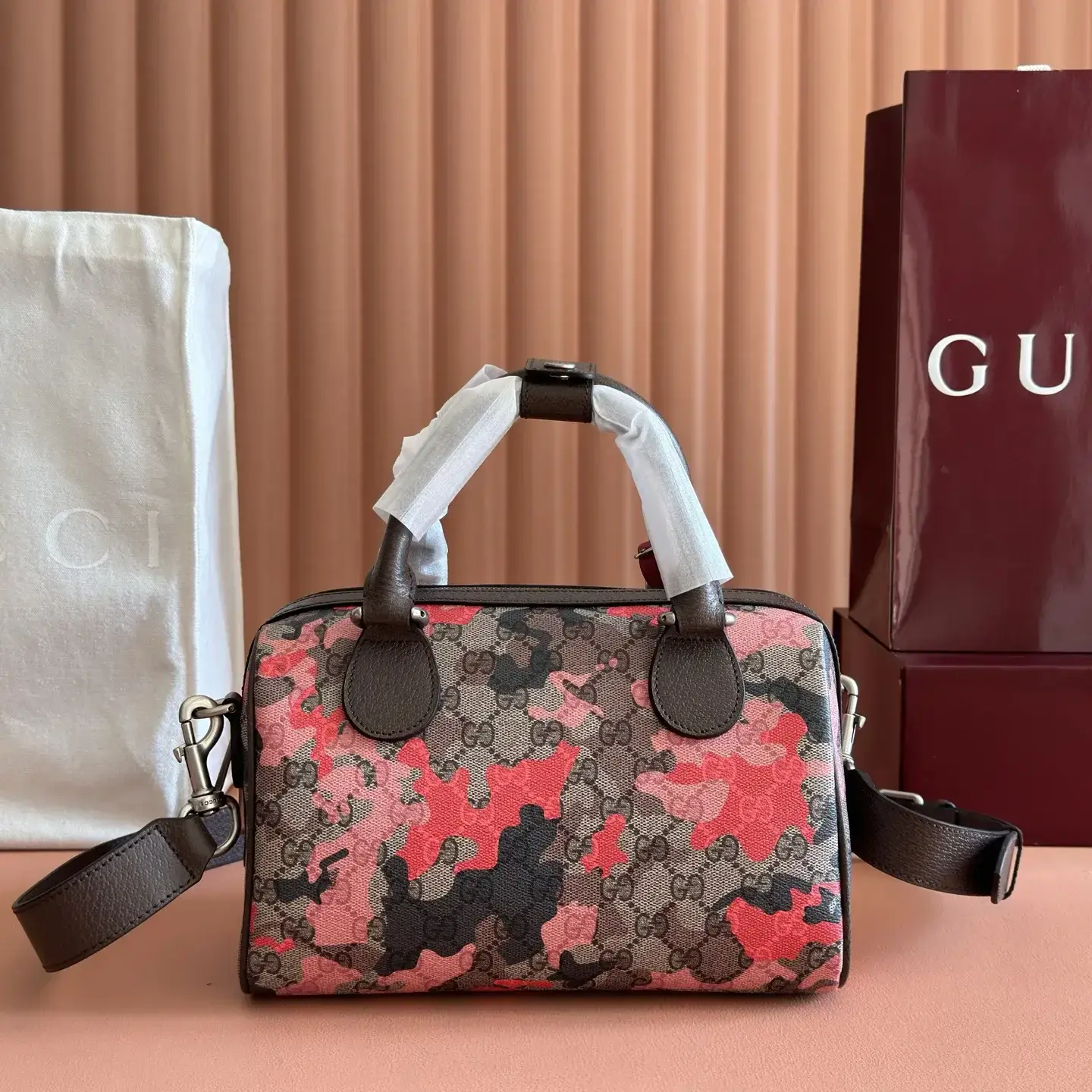 Gucci Pink GG Supreme Canvas Top Handle Bag product photo from LabelPicks