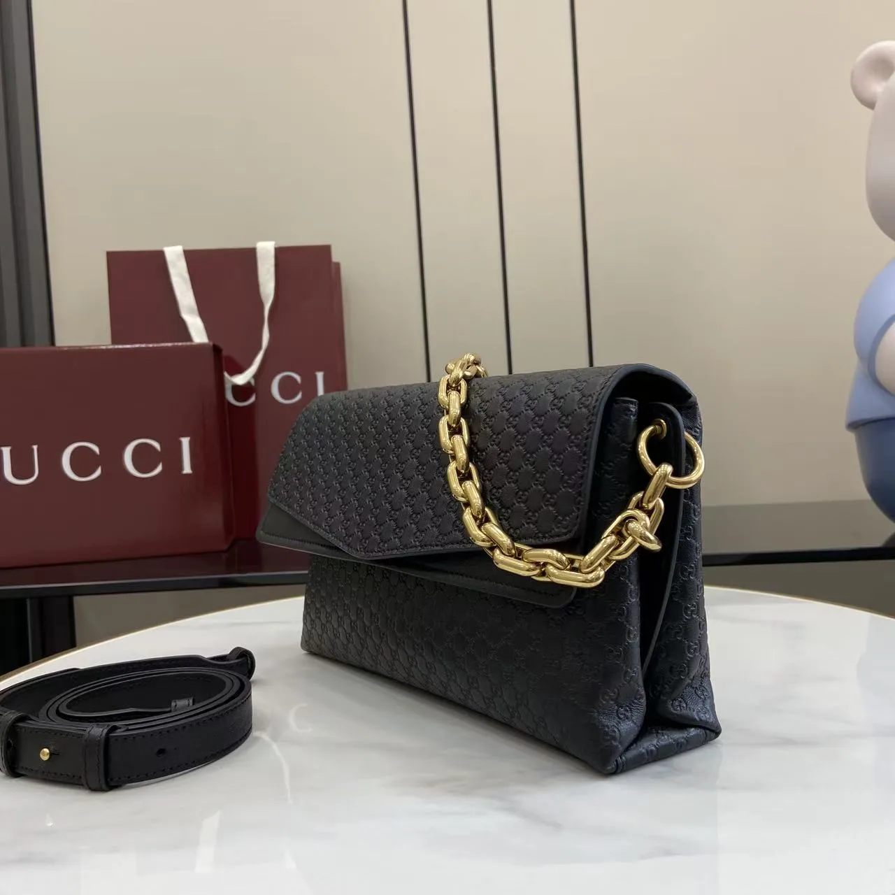 Gucci Black GG Supreme Canvas Shoulder Bag product photo from LabelPicks