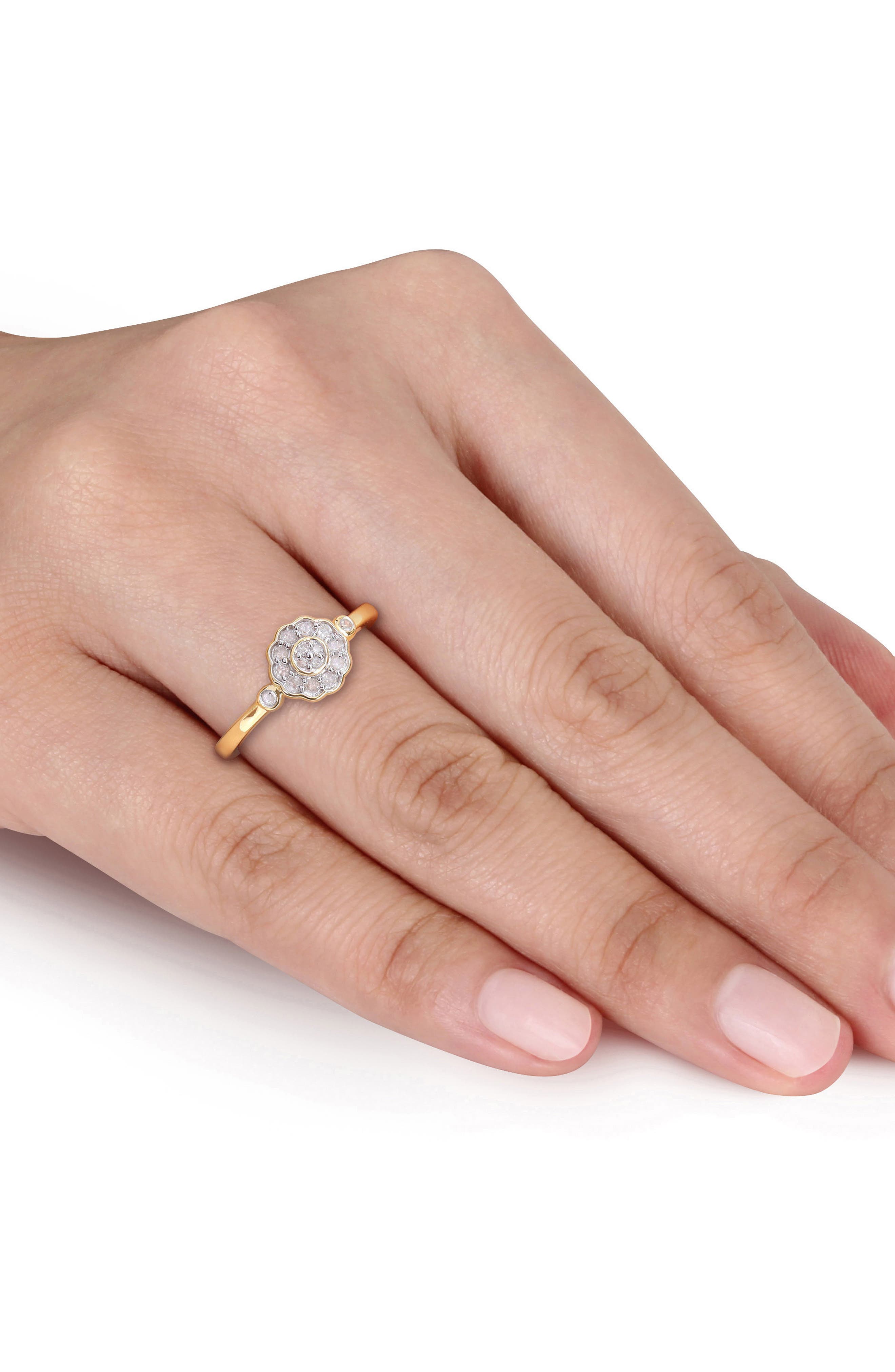 DELMAR Set of 2 Sterling Silver Diamond Flower Rings - 0.14ct.