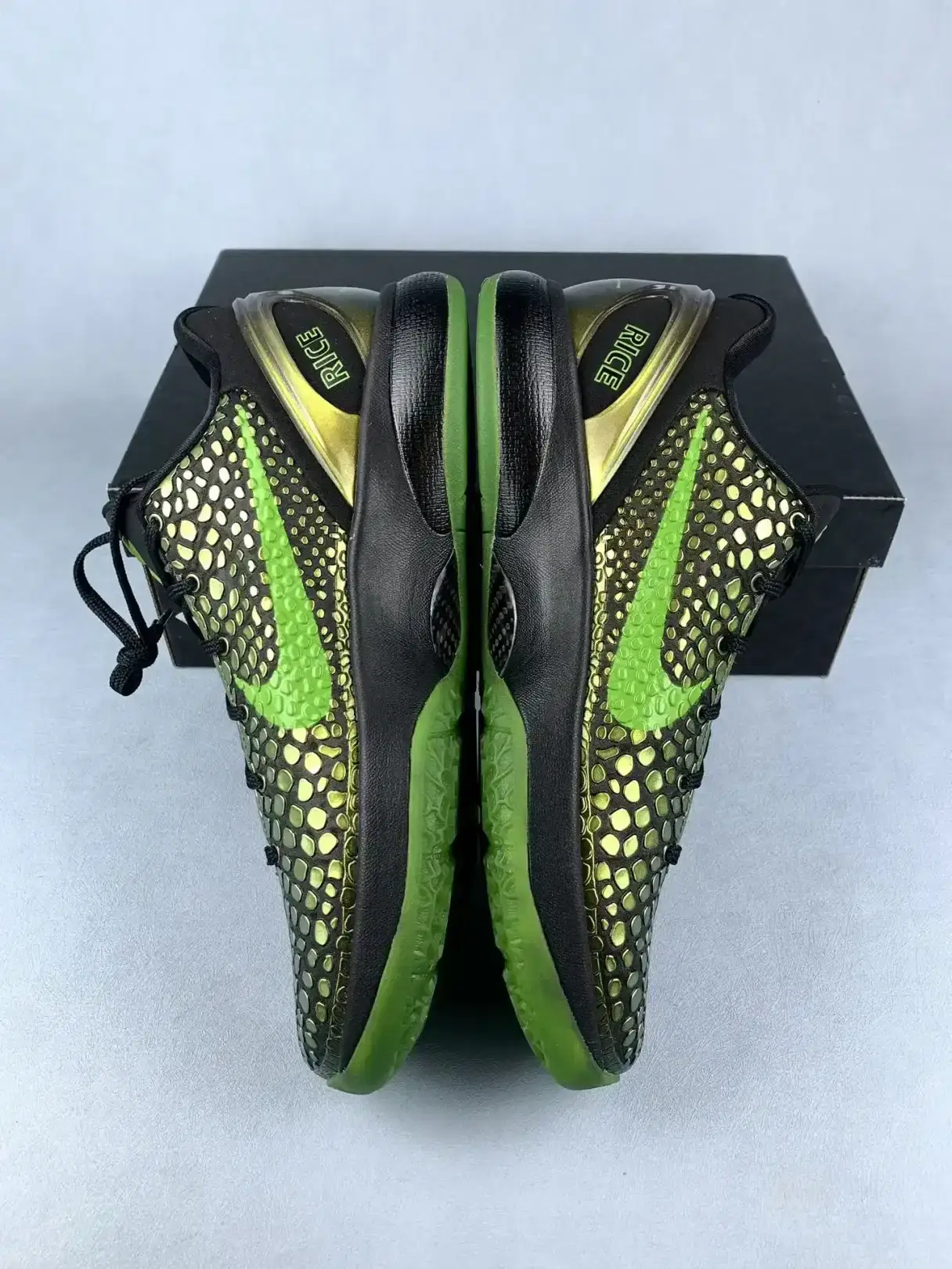 Zoom Kobe 6 Supreme “Rice” Basketball Shoes product photo from LabelPicks