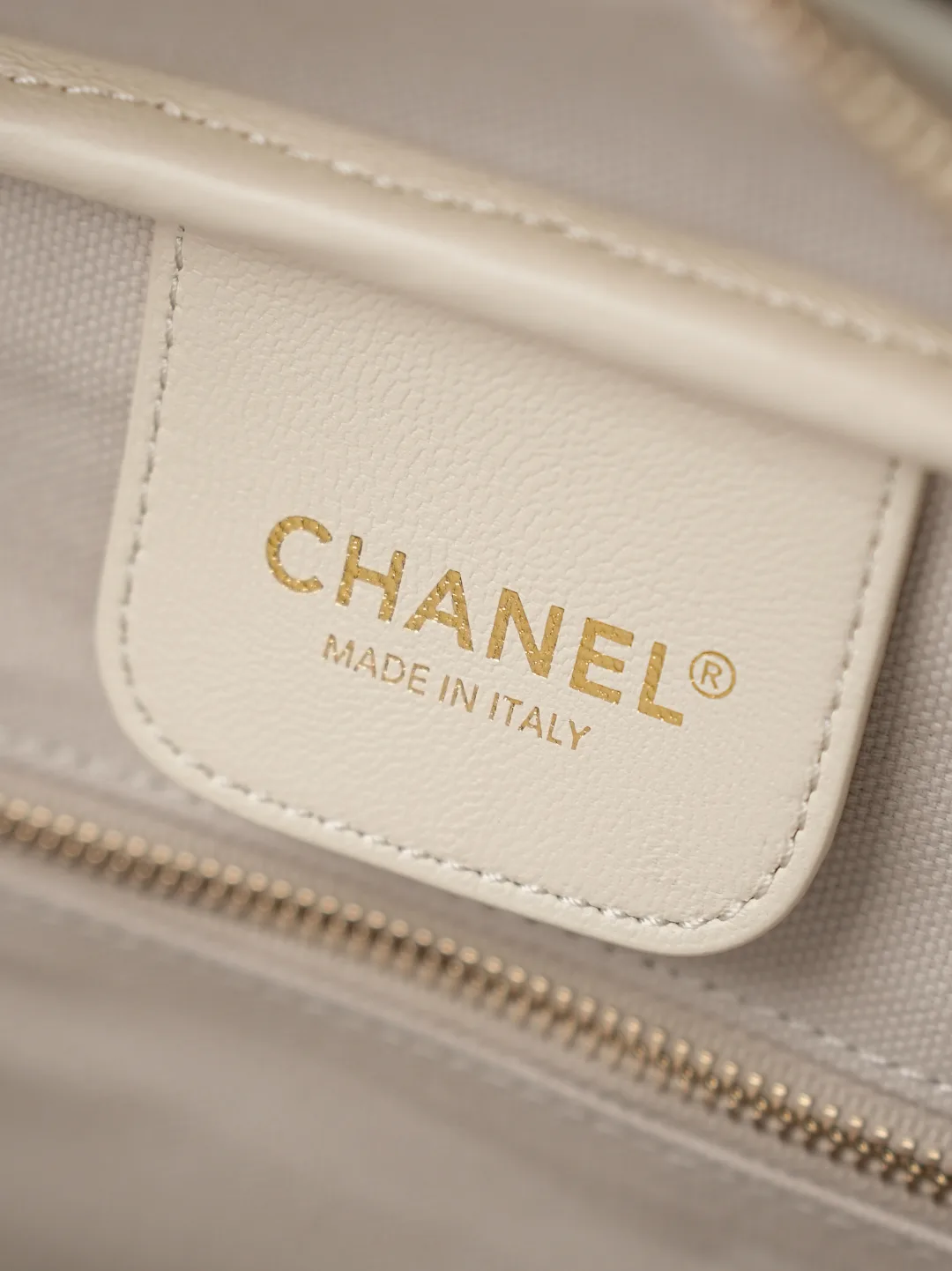 Chanel Smooth Leather Top Handle Bag product photo from LabelPicks