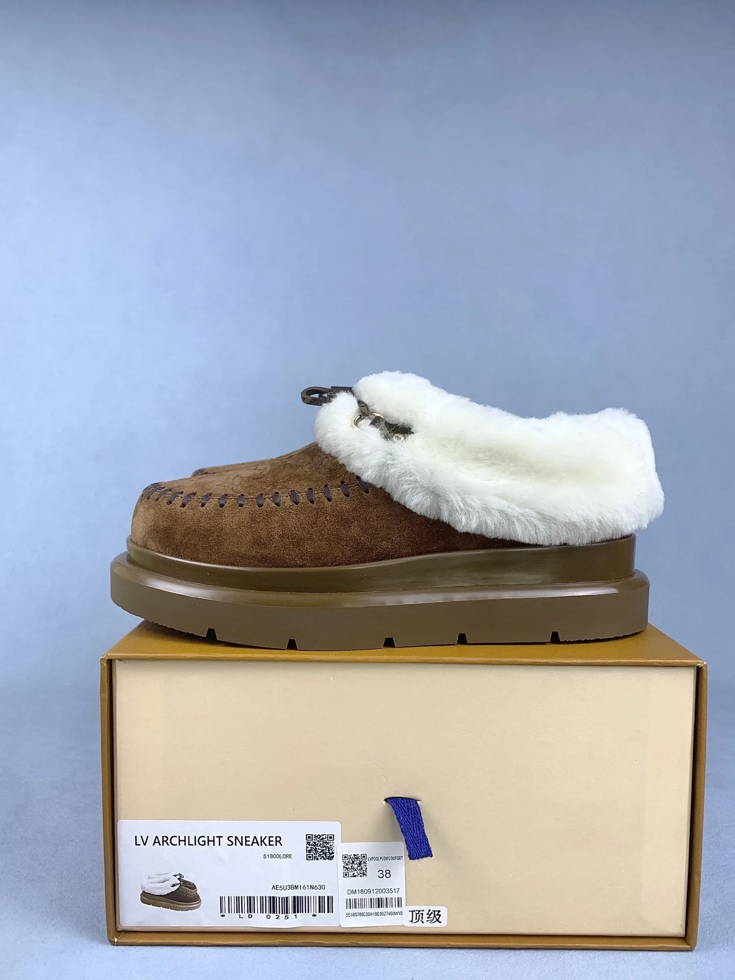 Cortina Closed Mule product photo from LabelPicks