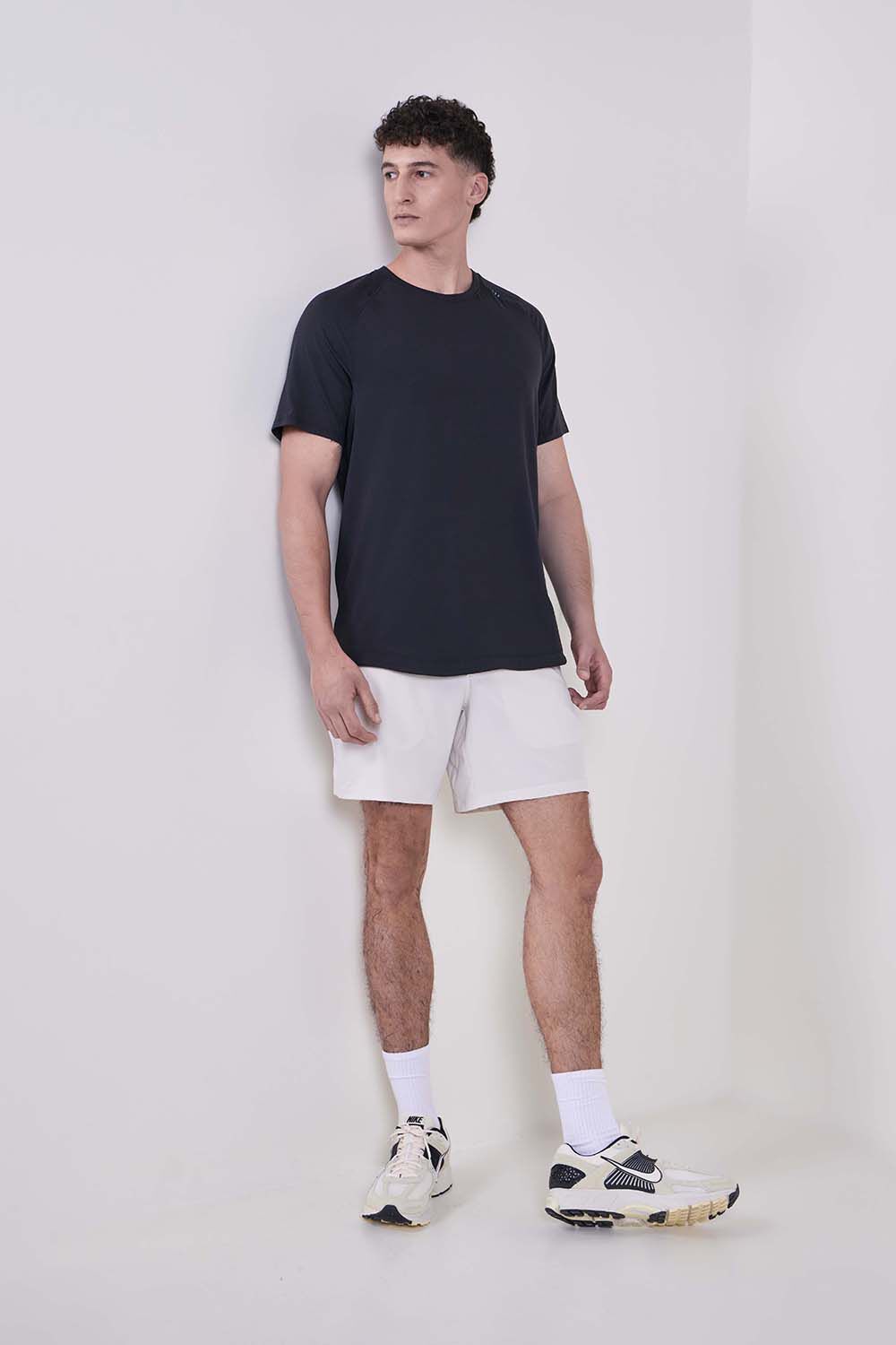 LULULEMON Pace Breaker Short 7 LL