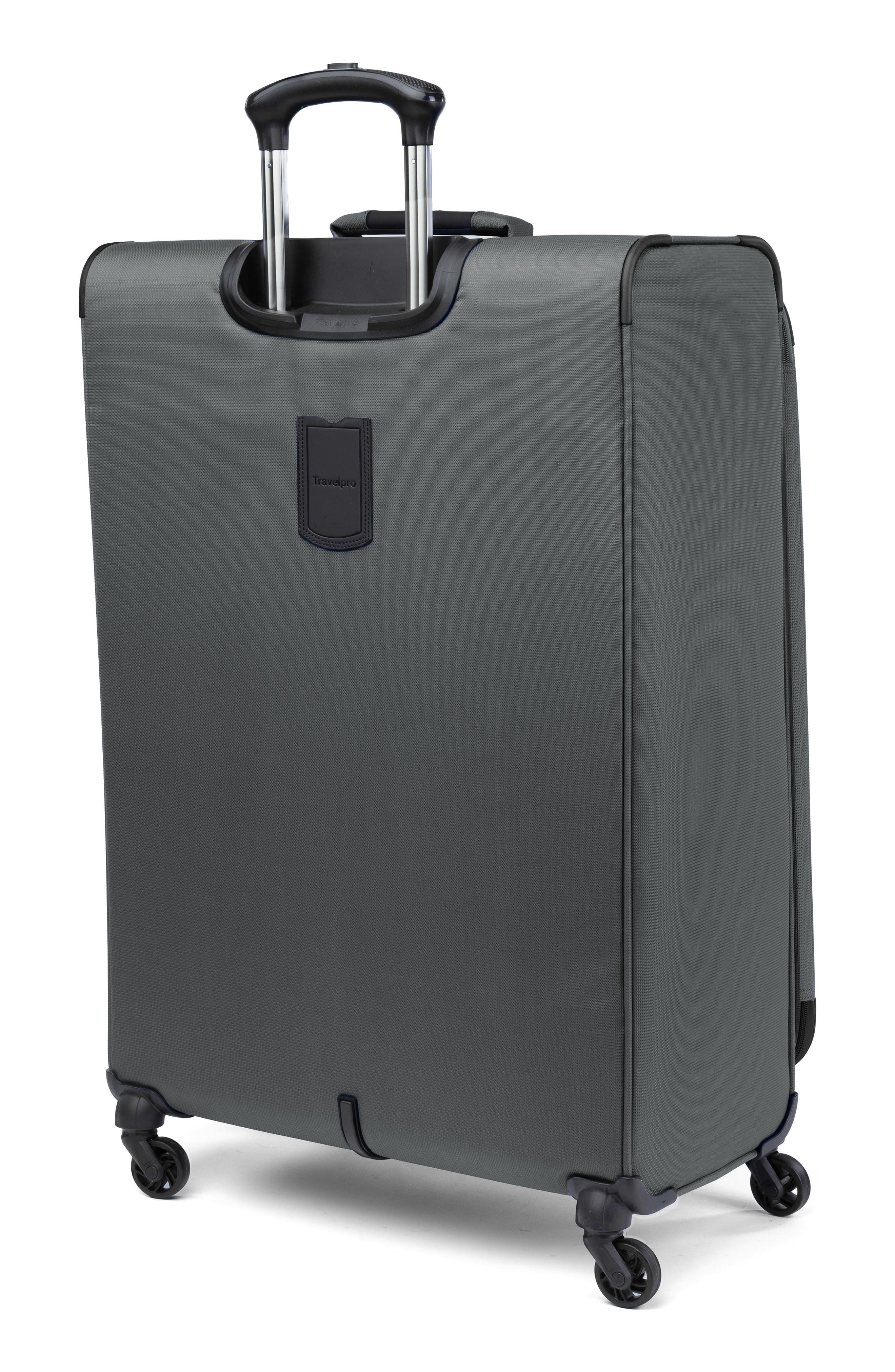 TRAVELPRO Pilot Air 2 29-Inch Expandable Spinner Luggage