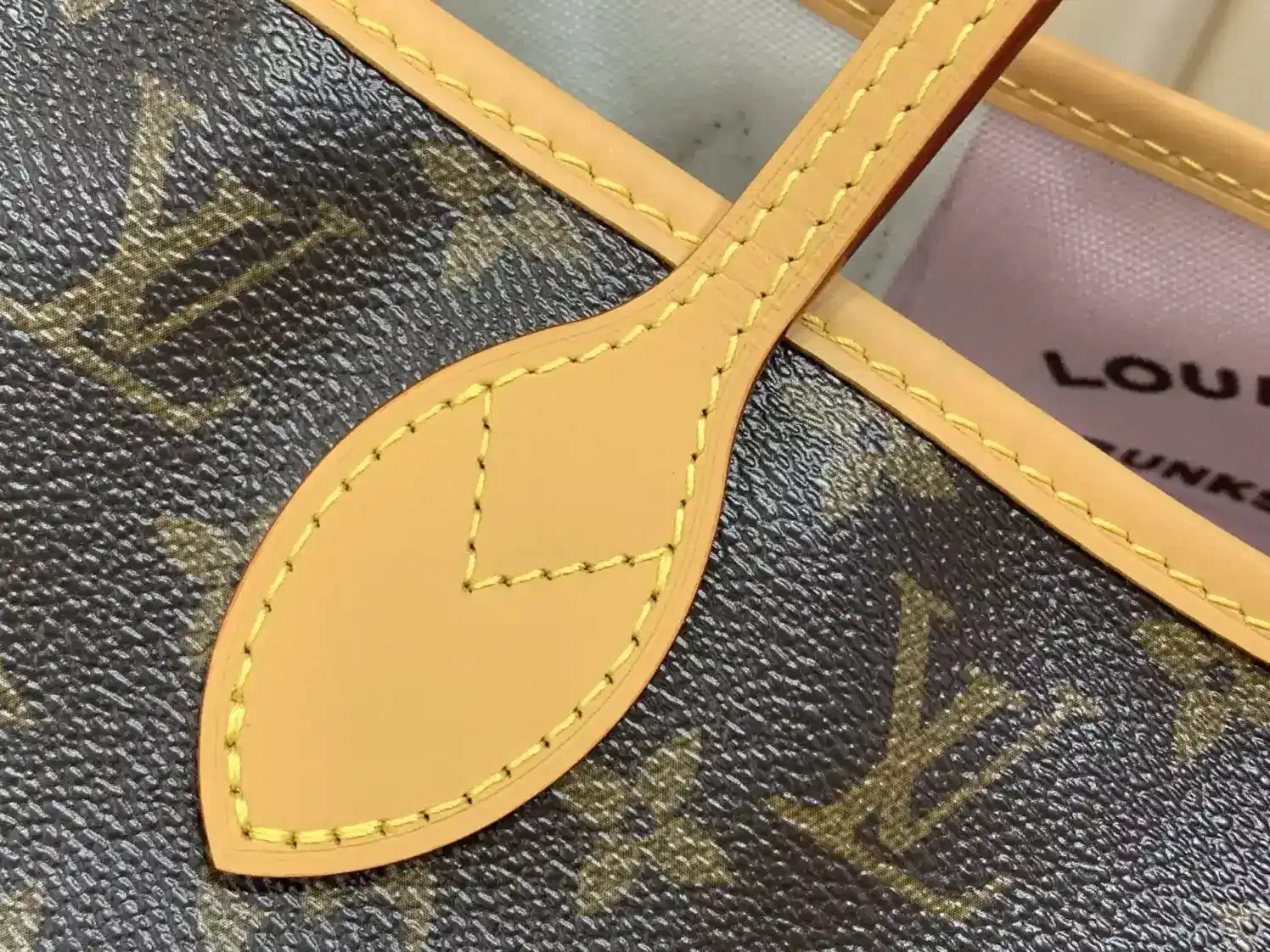 Louis Vuitton Neverfull Monogram Canvas Tote Bag product photo from LabelPicks