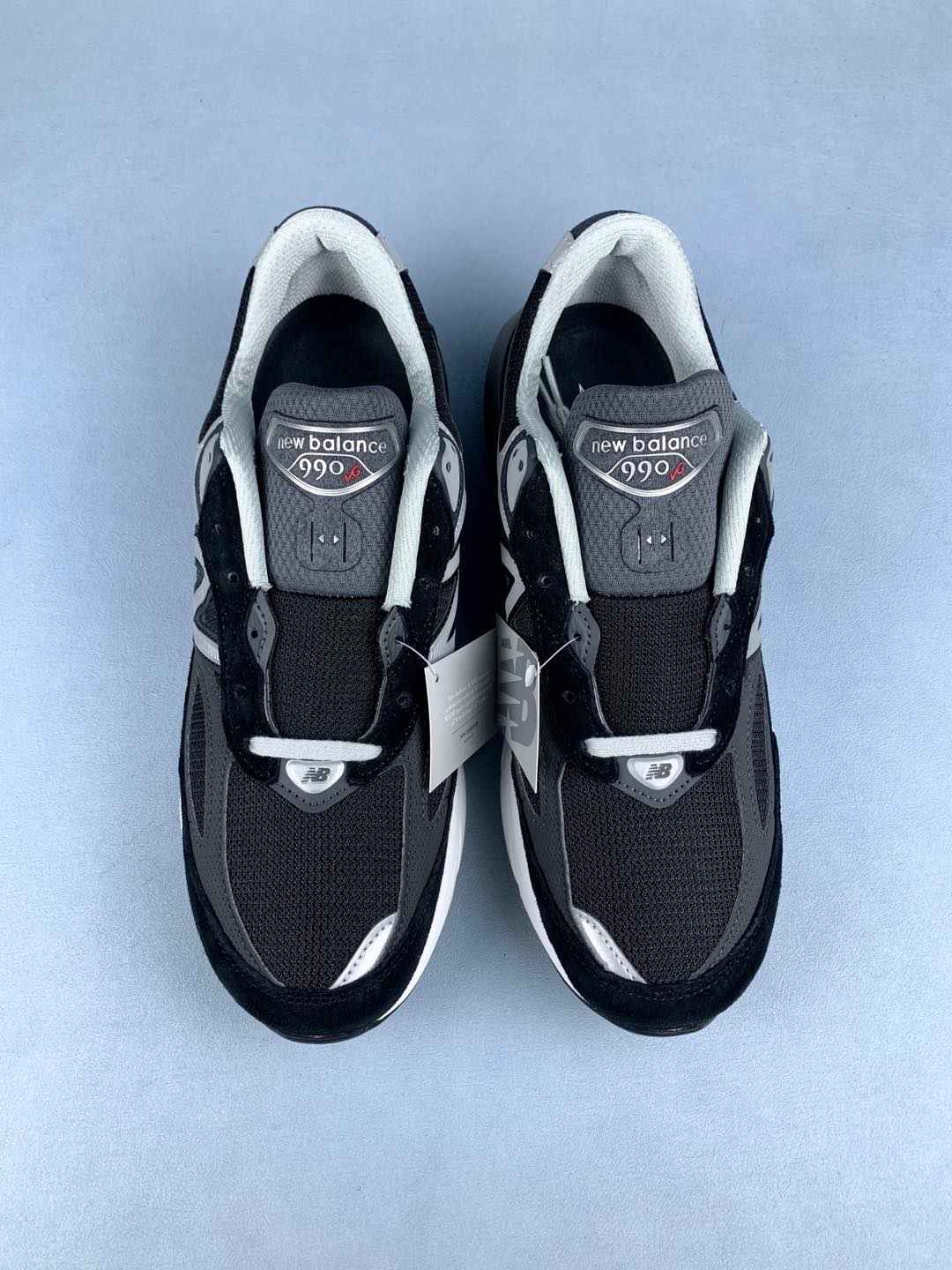 New Balance 990v6 Shoes