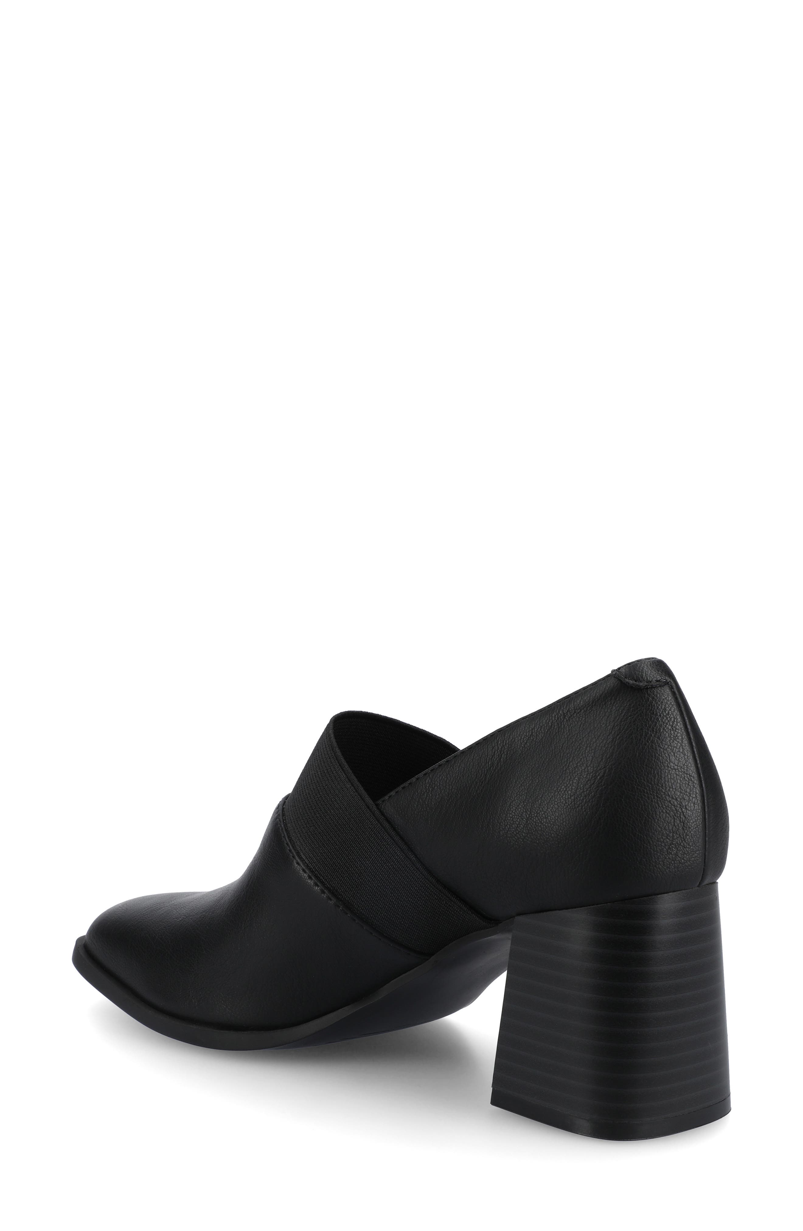 Journee Collection Maeve Pump
