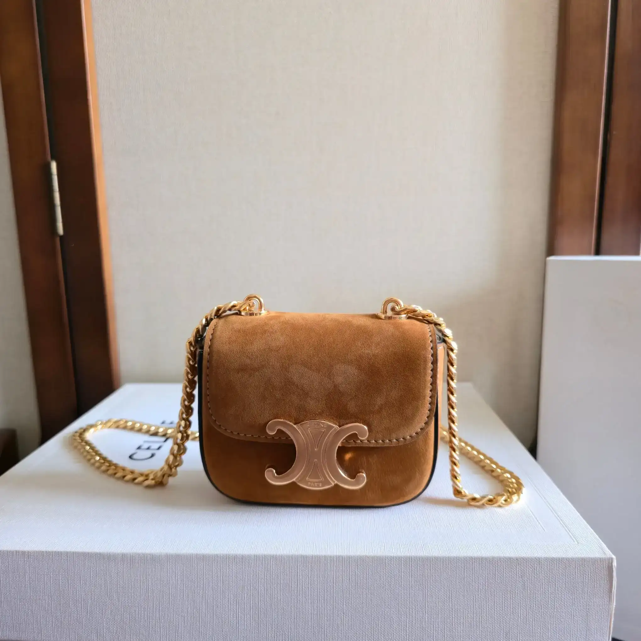 Celine Versatile Shoulder Bag product photo from LabelPicks