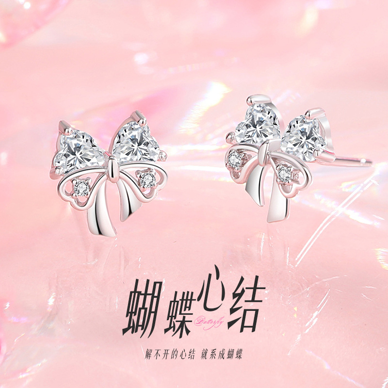 Original heart-shaped bow earrings for women, made of sterling silver, with a fresh and youthful design, niche style, perfect as a gift for a best friend or for a birthday