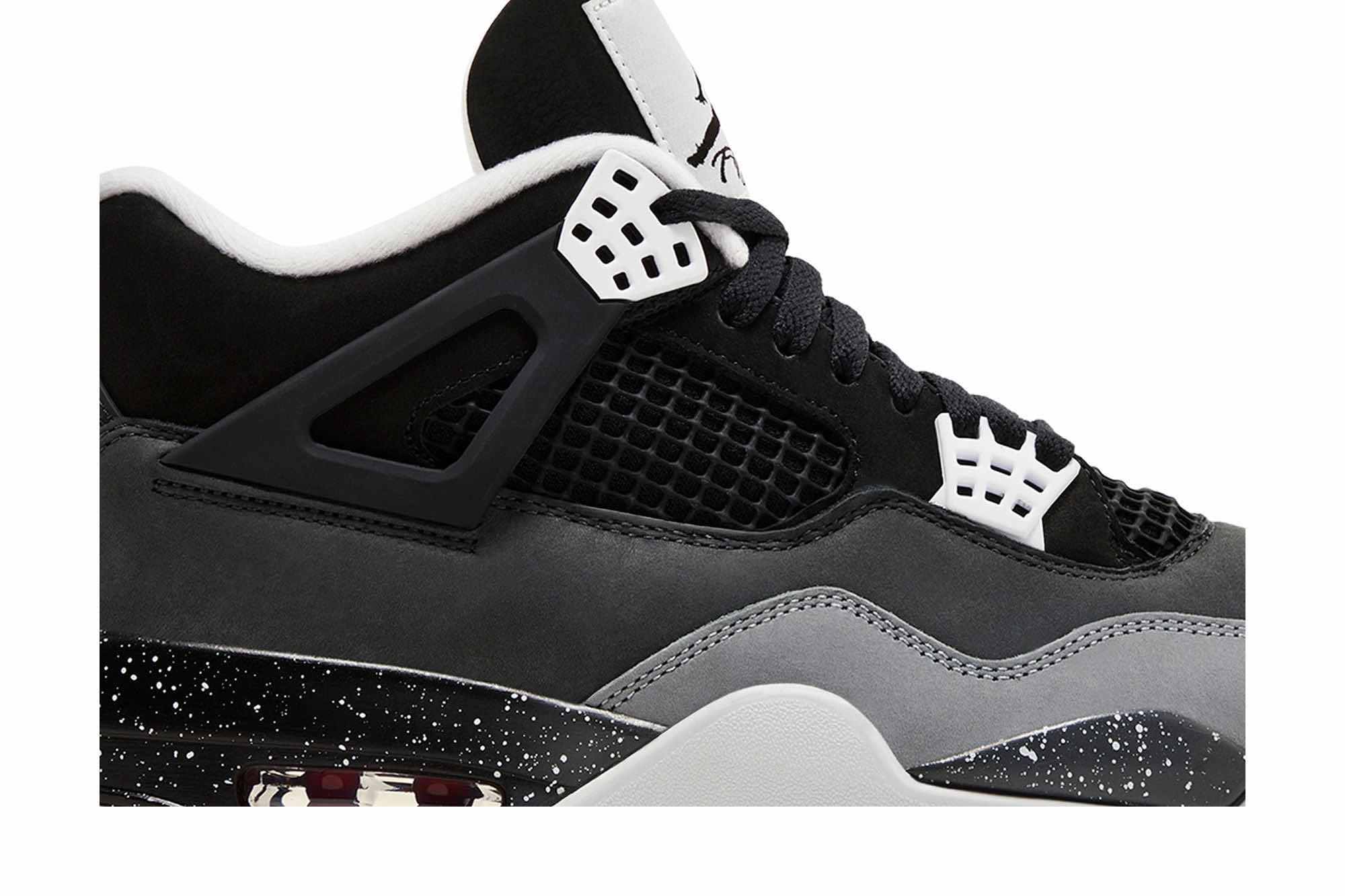 Air Jordan 4 Retro ‘Fear’ FQ8138-002