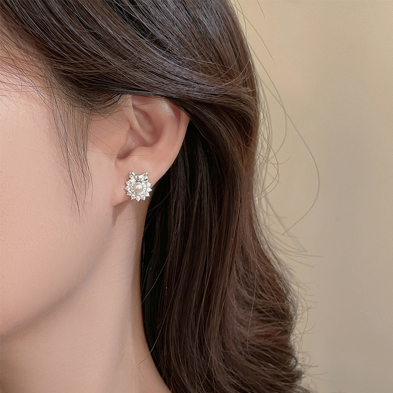 Original Snow White Bow Earrings for Women, 925 Sterling Silver, Delicate Zircon and Pearl Earrings, Light Luxury and High-End Feel