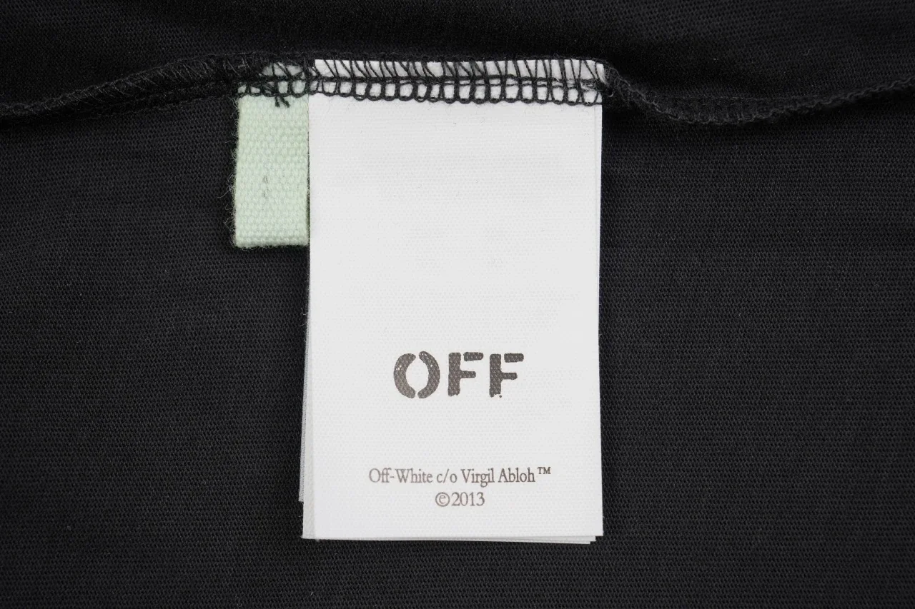 Off-White Black Pink Spray Arrow T-Shirt product photo from LabelPicks