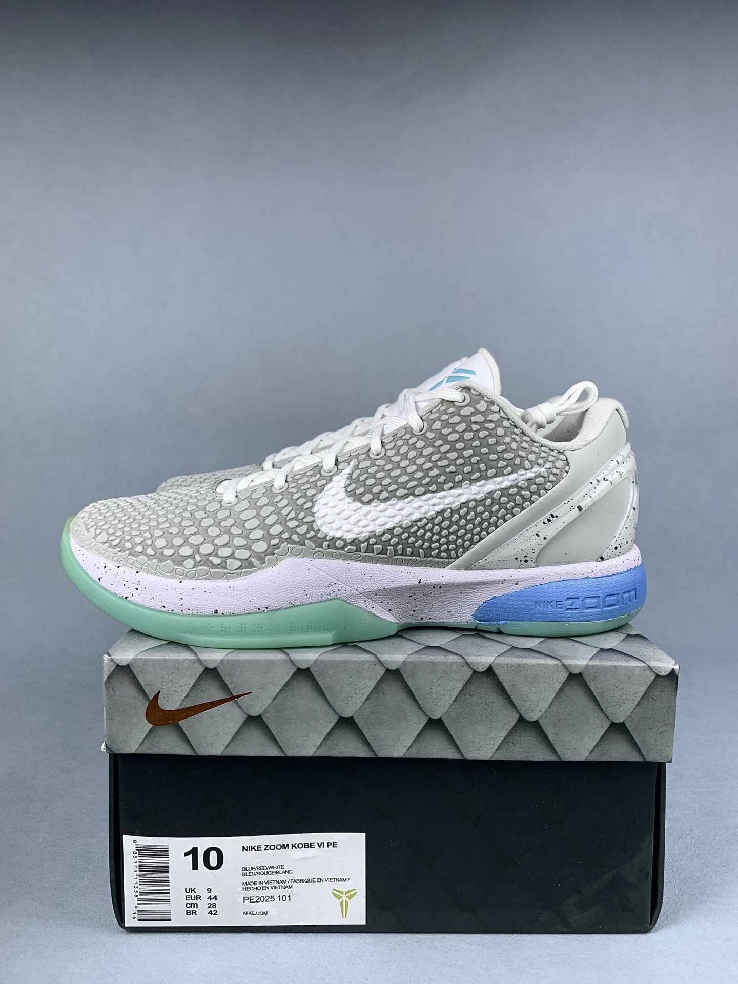 Kobe 6 Protro PE 'White Grey Mint' Basketball Shoes
