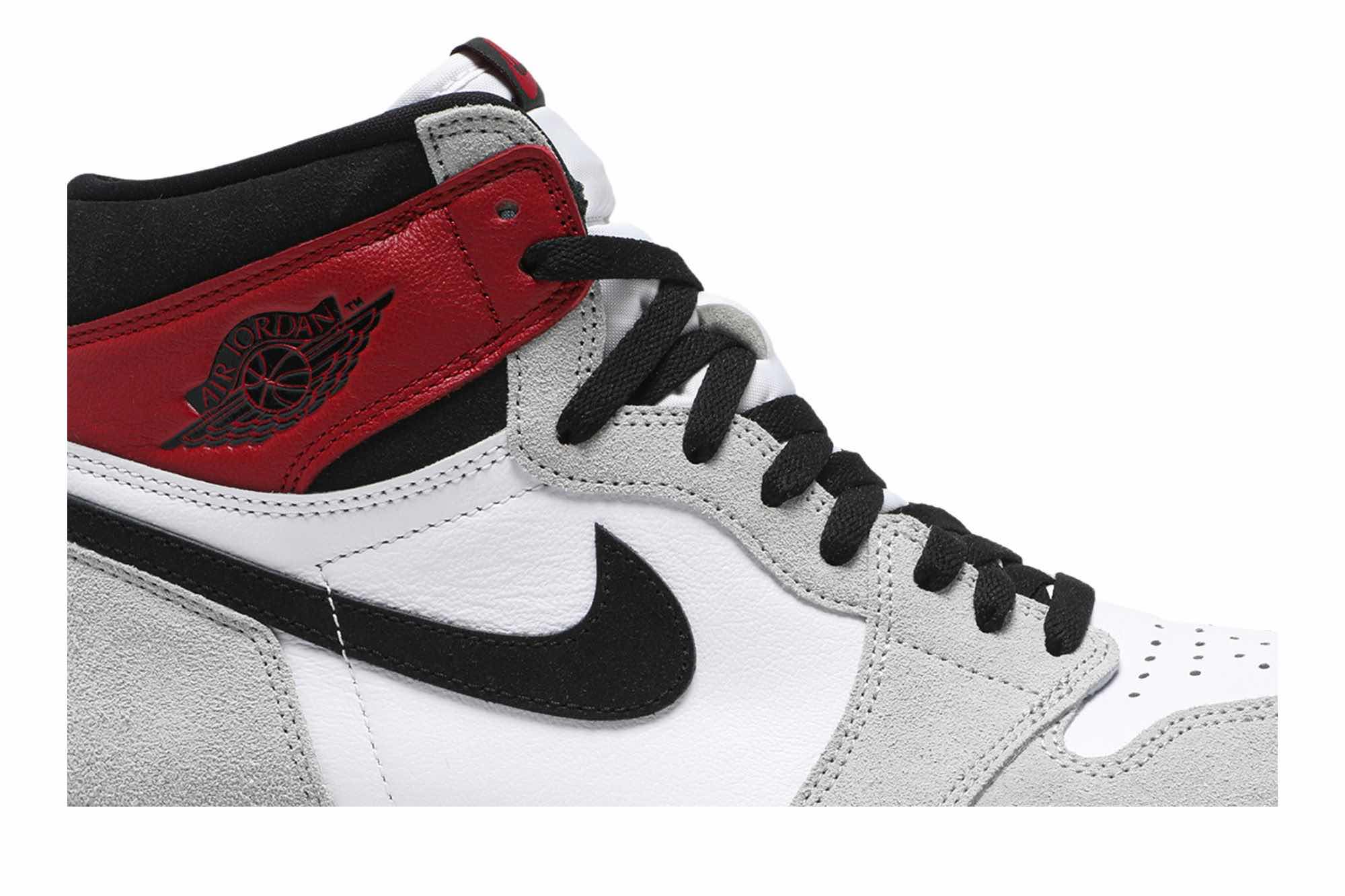 Air Jordan 1 Retro High OG ‘Smoke Grey’ 555088-126