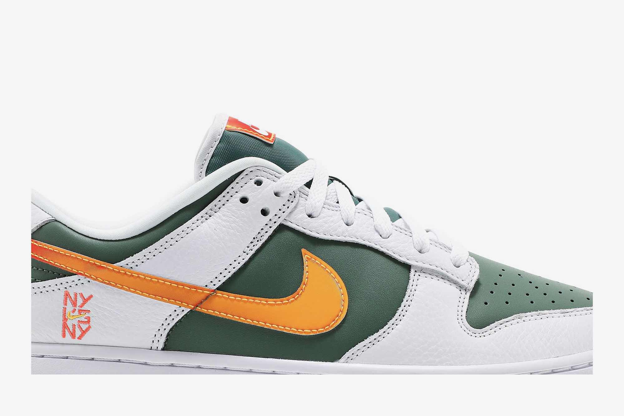 Nike Dunk Low ‘NY vs NY’ DN2489-300