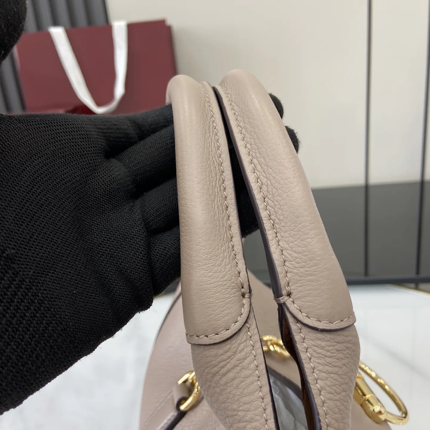 Gucci Pink Grained Leather Shoulder Bag product photo from LabelPicks