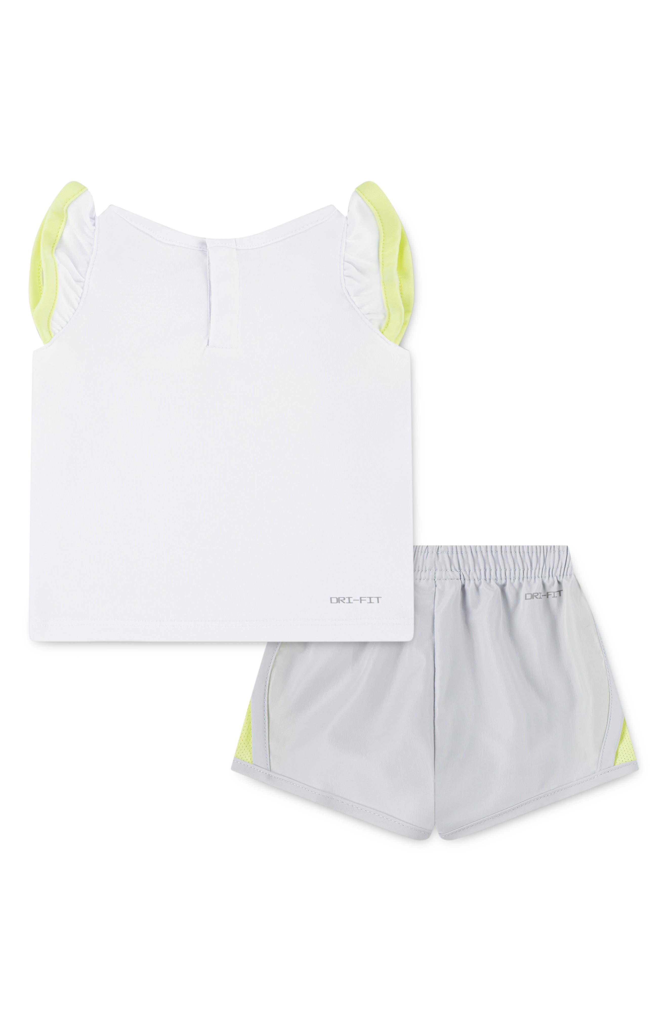 Nike Flow-Ral Tempo T-Shirt & Shorts Set
