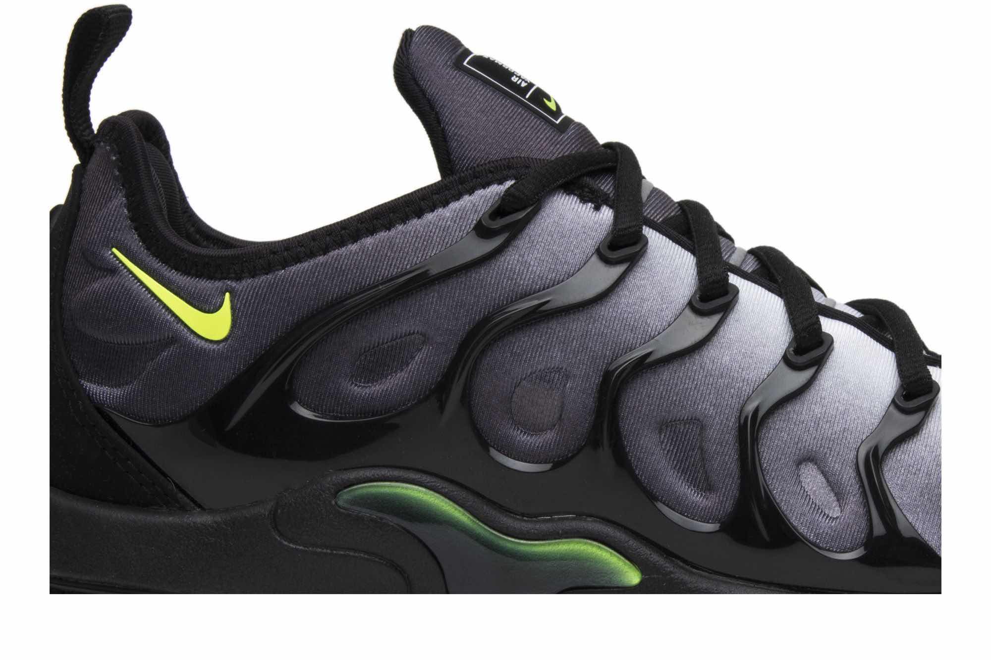 Nike Air VaporMax Plus ‘Neon 95’ 924453-009