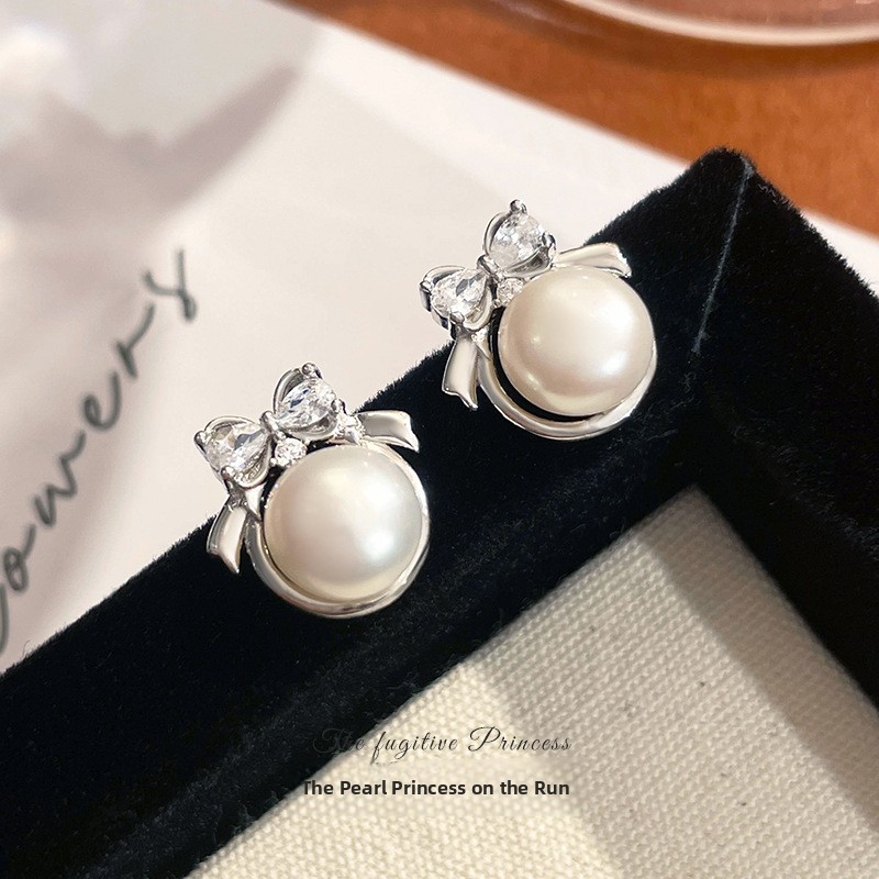 Original Runaway Princess Pearl Earrings for Women, 925 Sterling Silver, Korean Style, Niche Ins Bowknot Earrings, Light Luxury with a High-End Feel