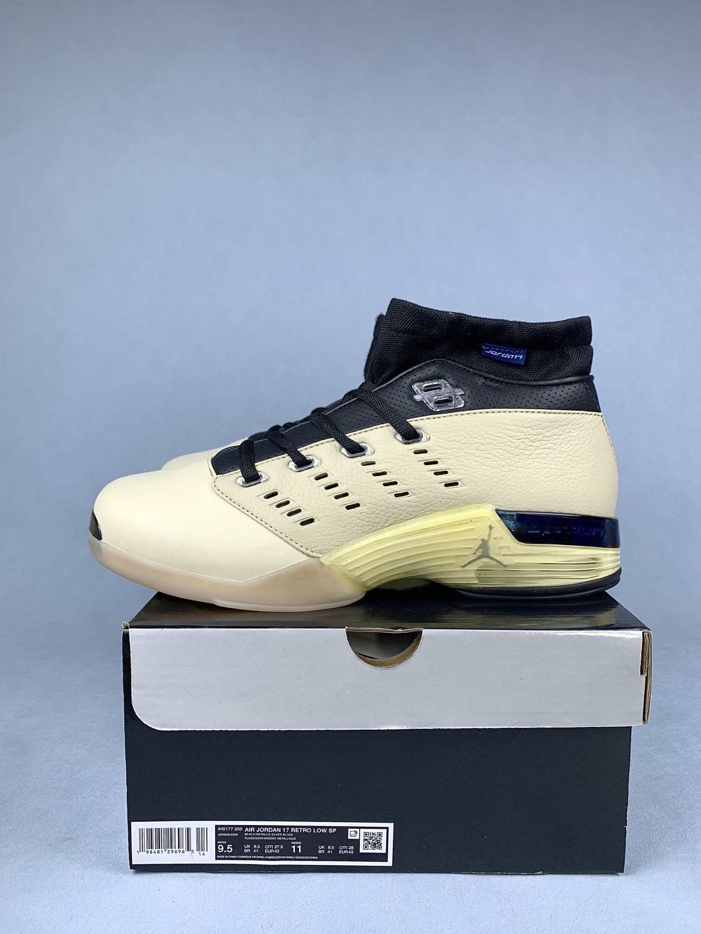 Infinite Archives x Air Jordan 17 Low “Beach” Shoes