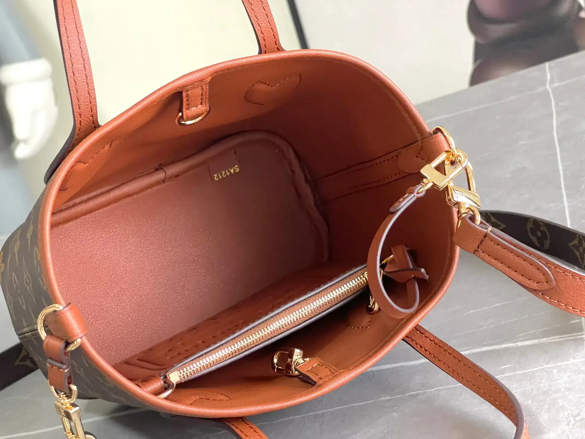 Louis Vuitton Black Neverfull Grained Leather Shoulder Bag product photo from LabelPicks
