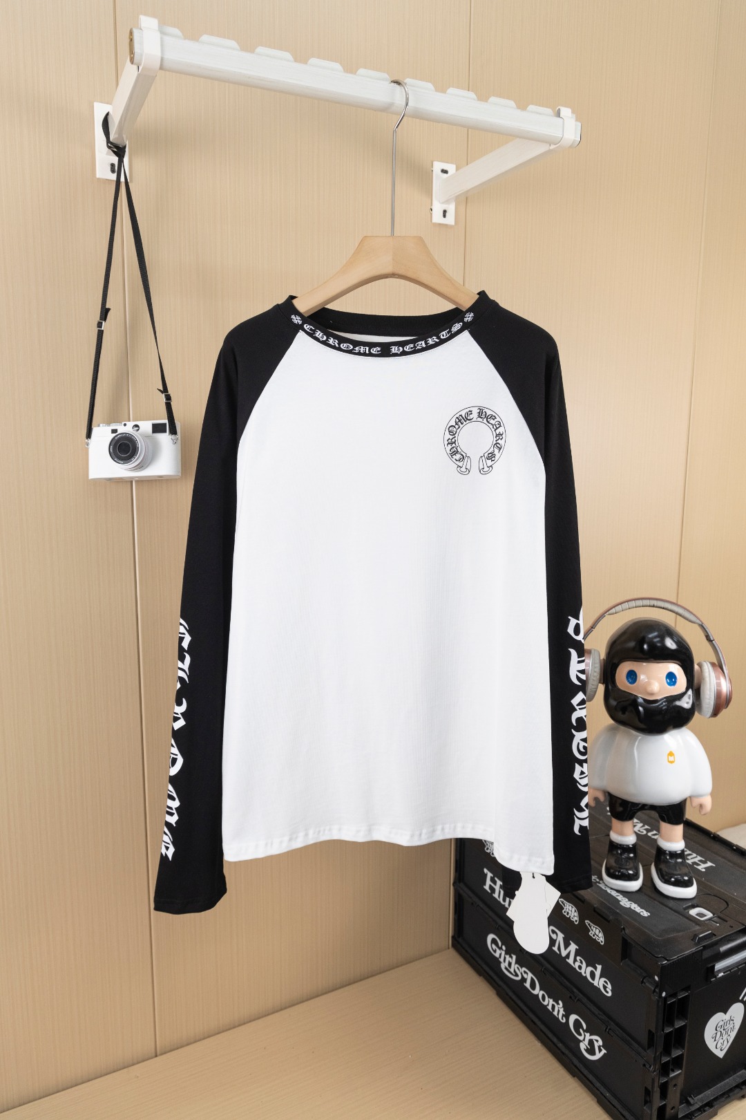 Fashionable Patchwork Print Long Sleeved T-Shirt