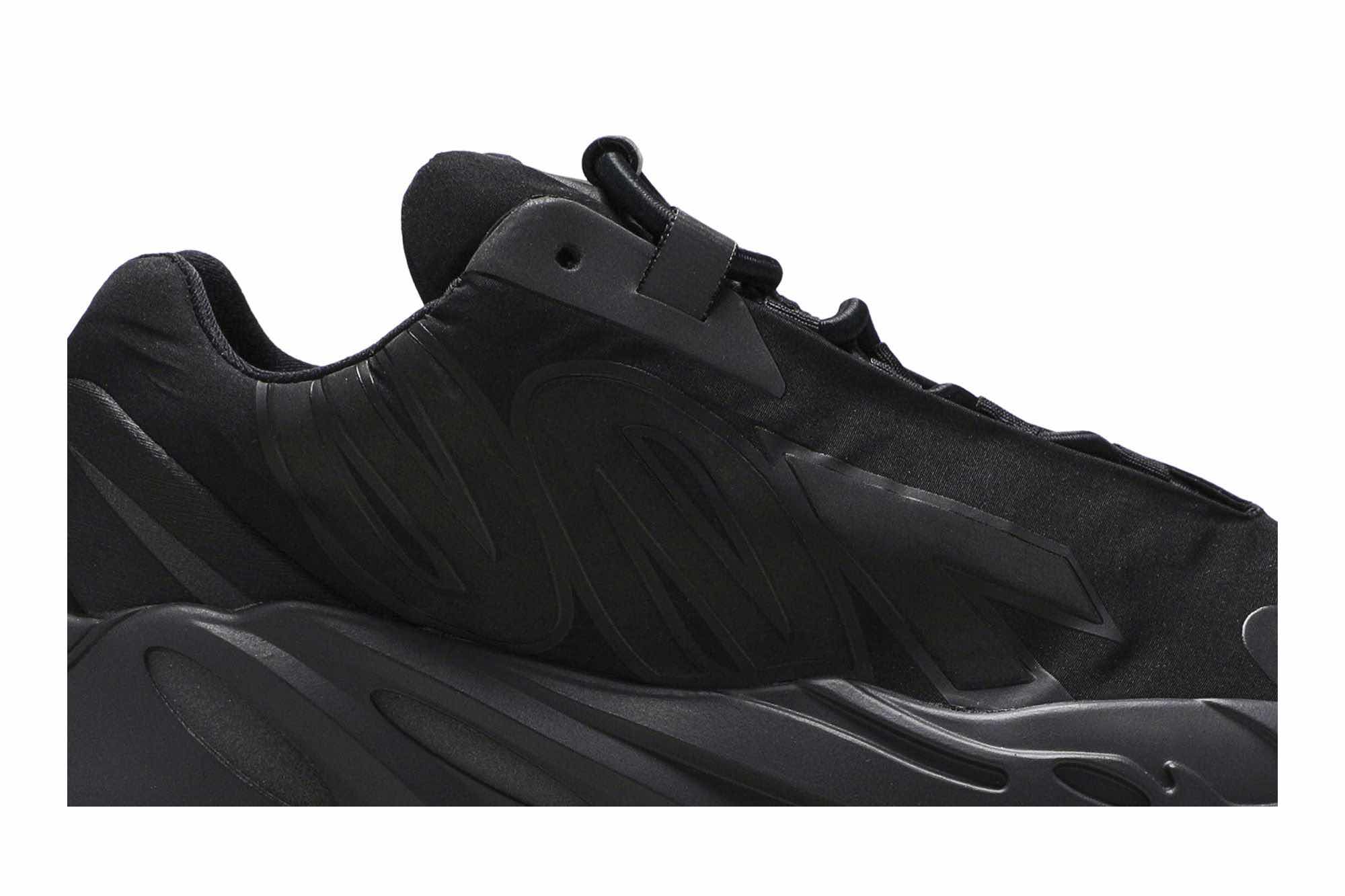 Adidas Yeezy Boost 700 MNVN ‘Triple Black’ FV4440