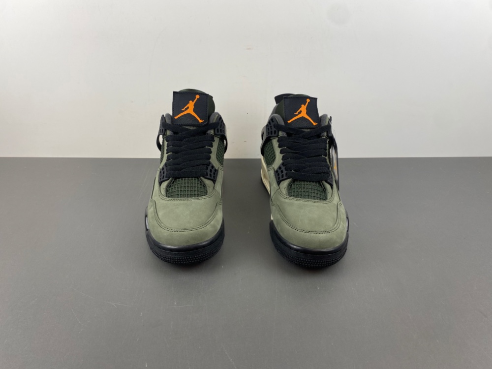 UNDEFEATED x Air Jordan 4 OG