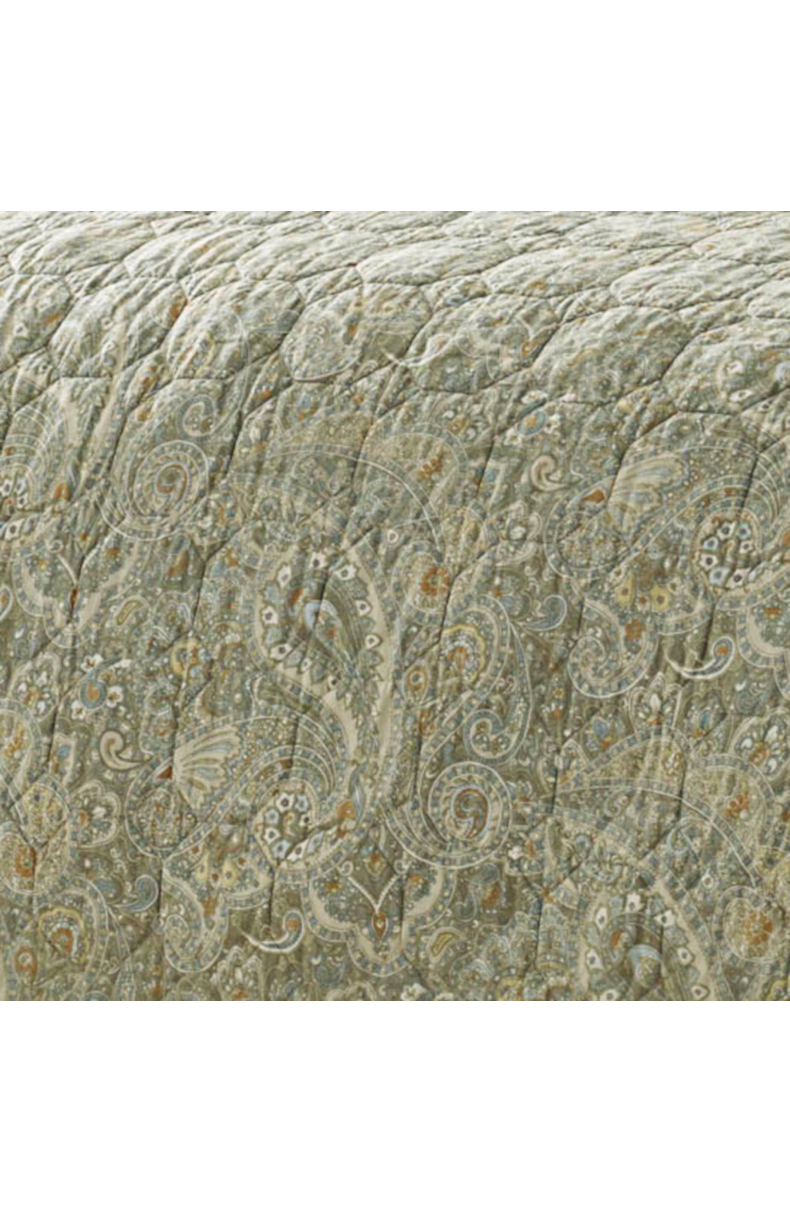 STONE COTTAGE Emilia Reversible Quilt & Sham Set