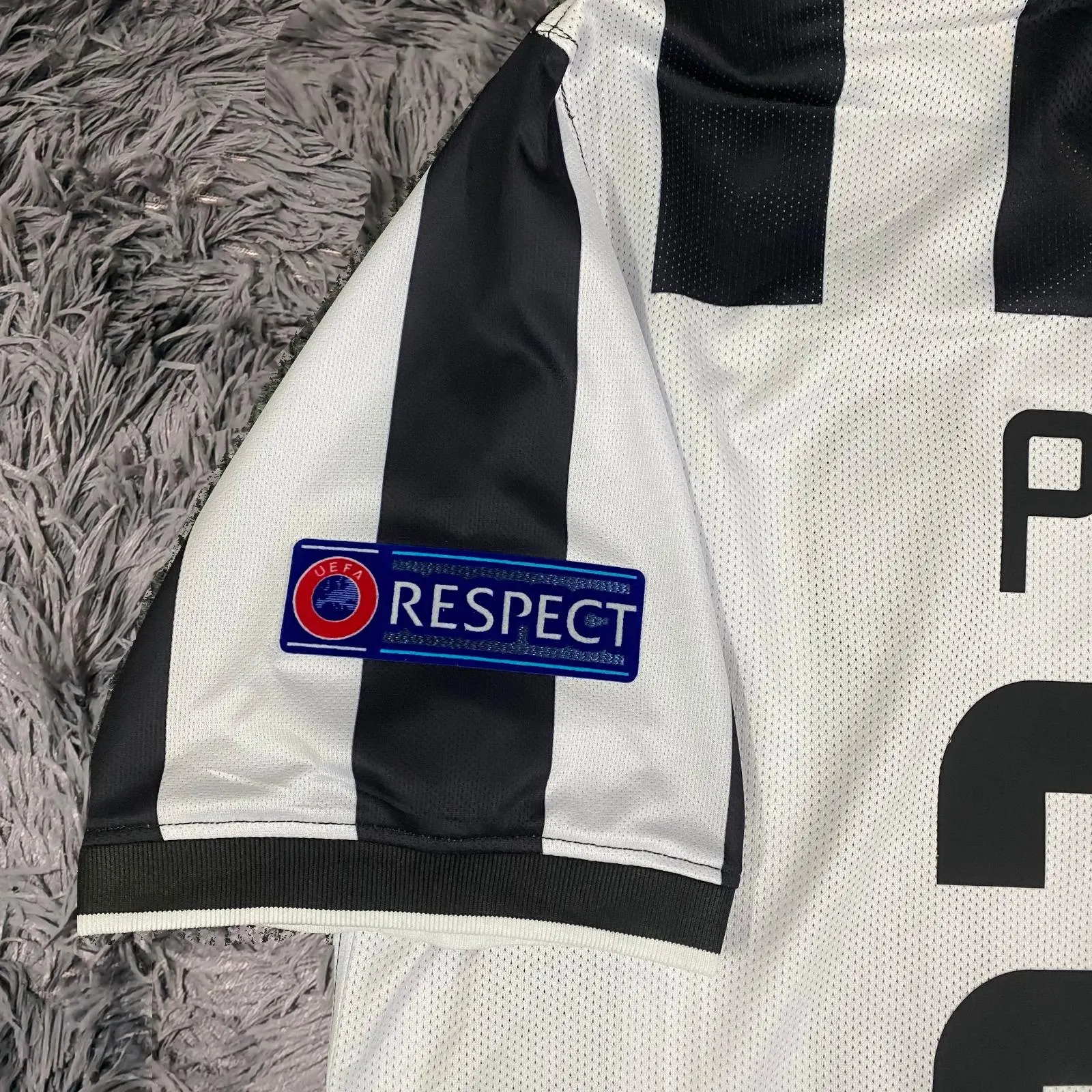 Andres Pirlo SIGNED Juventus 14/15 Home Jersey/Shirt - COA - 2015 Retro