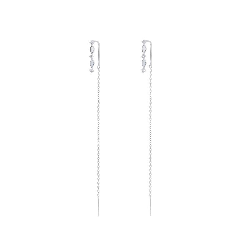 S925 sterling silver rhombus-shaped earrings, elegant and sweet, featuring a geometric design, a polished surface, and diamond-like synthetic cubic zirconia and tassel accents
