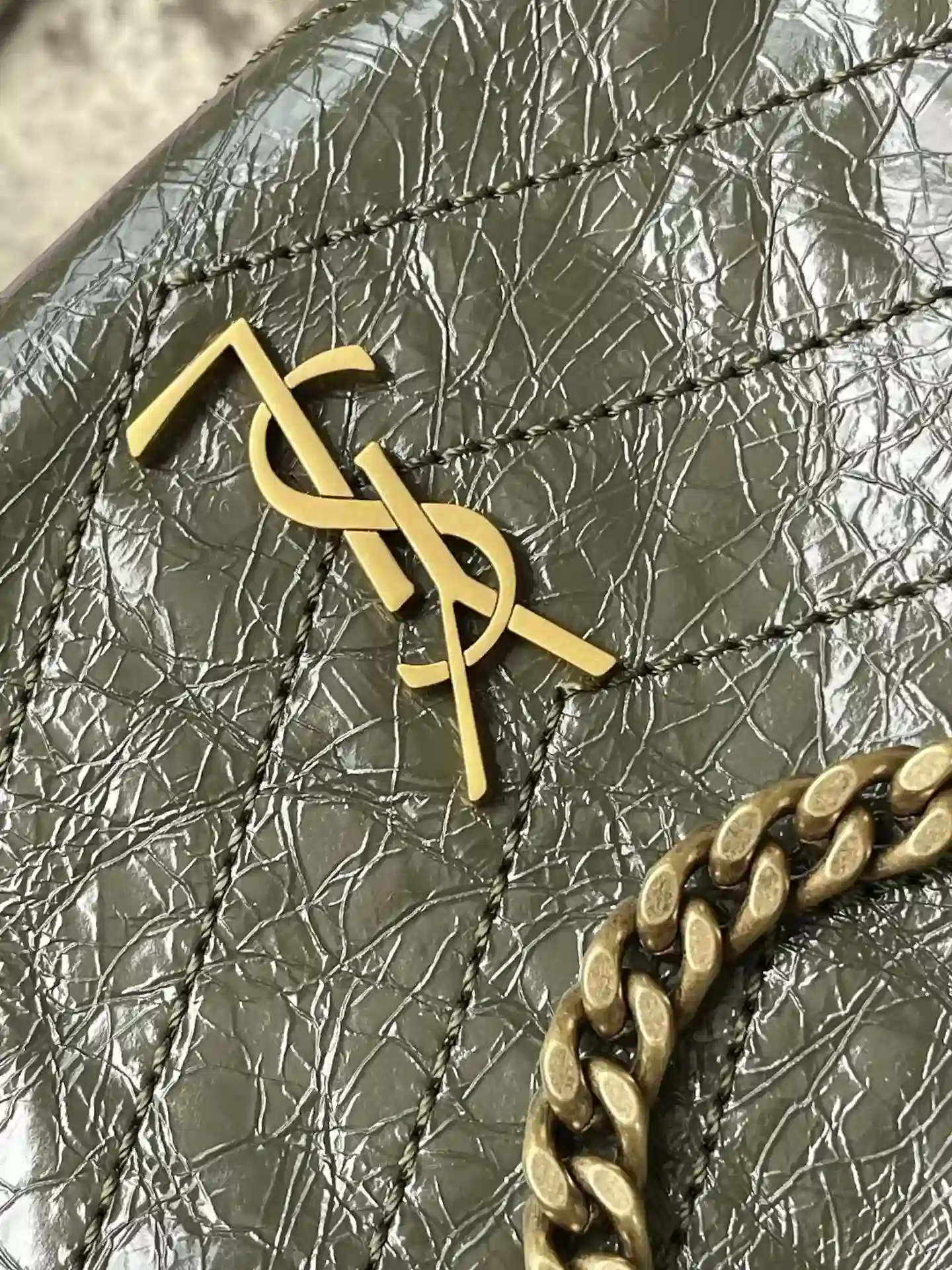 Saint Laurent Niki Green Calfskin Tote Bag product photo from LabelPicks