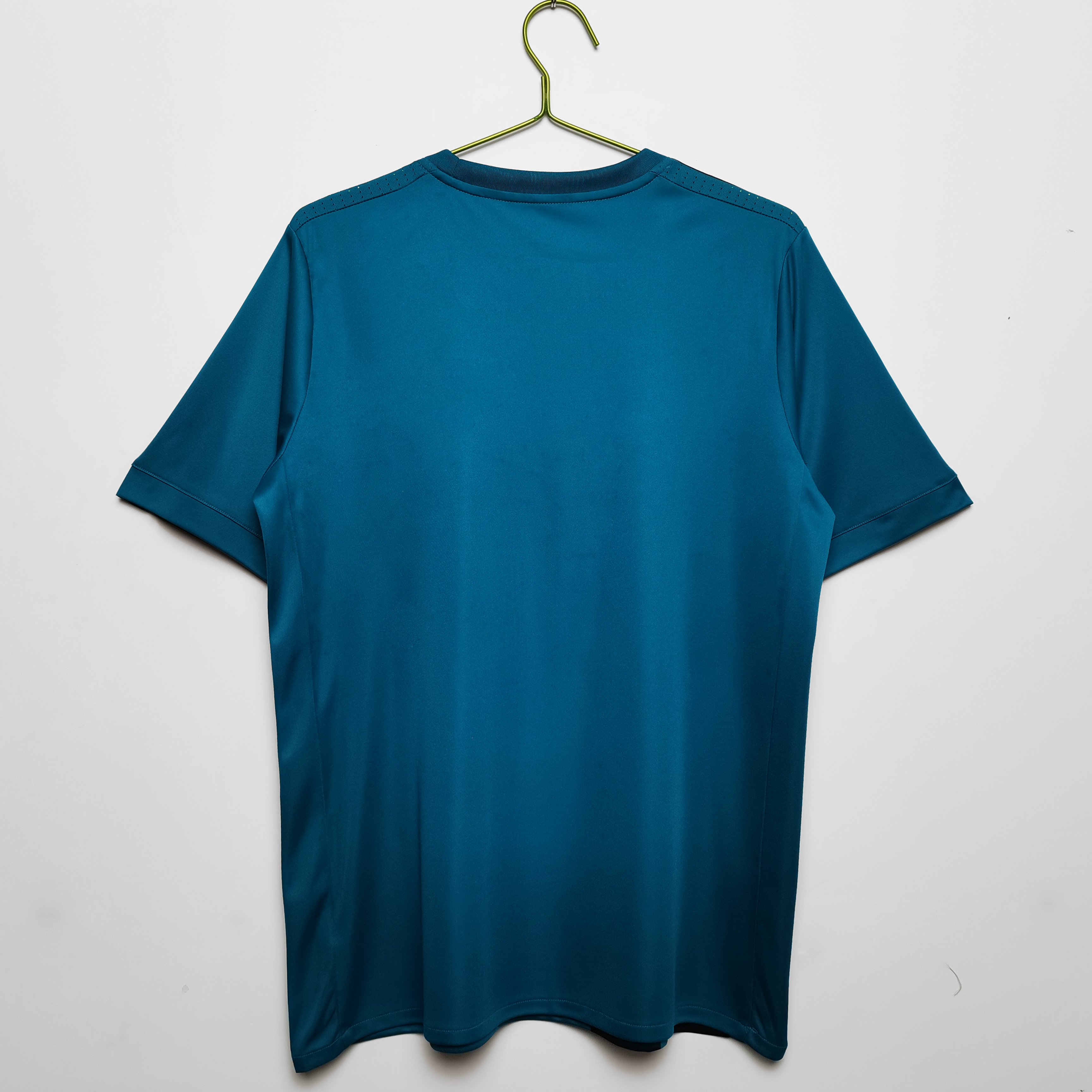 Los Merengues 2017-18 Away Vintage Jersey