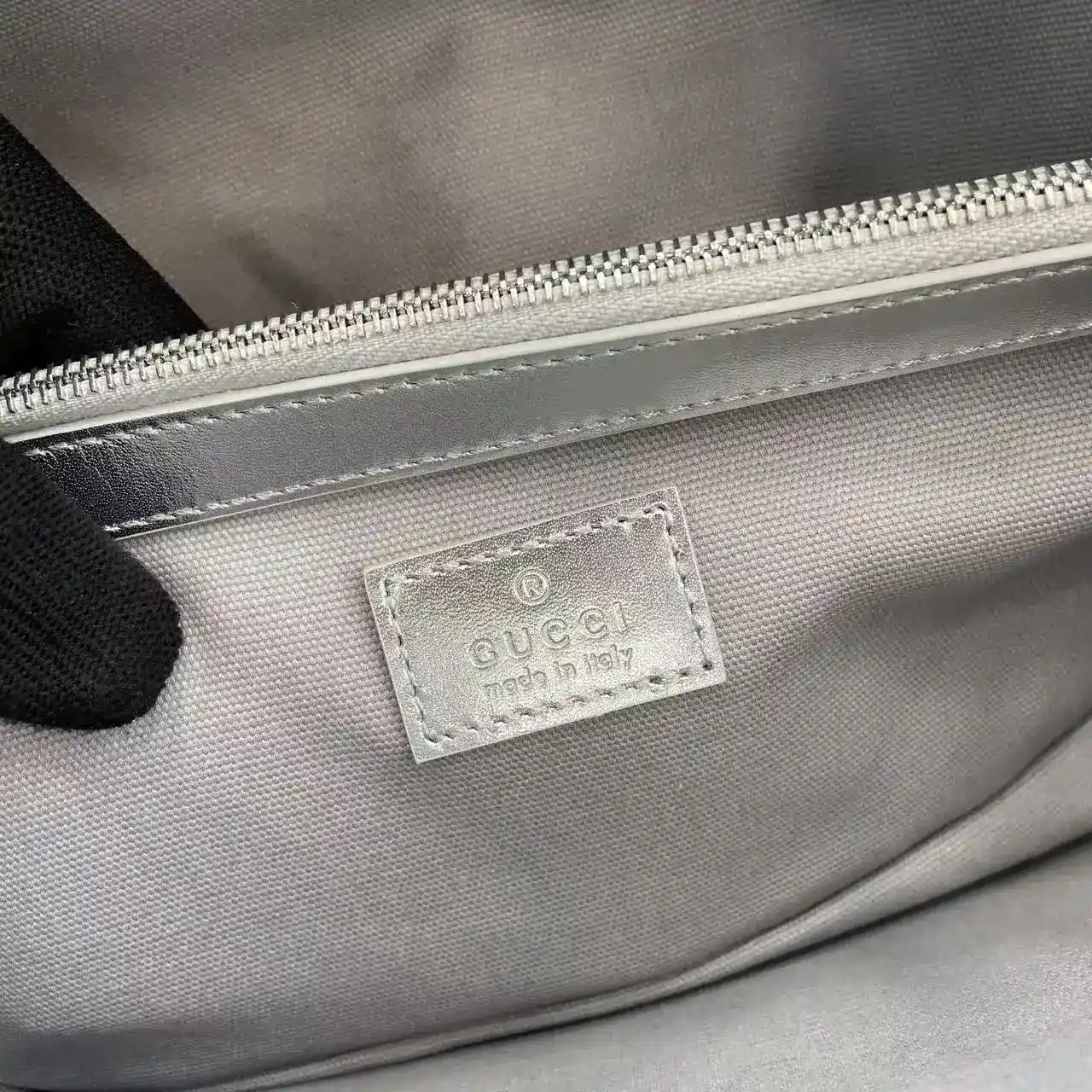 Gucci Beige Tote Bag product photo from LabelPicks
