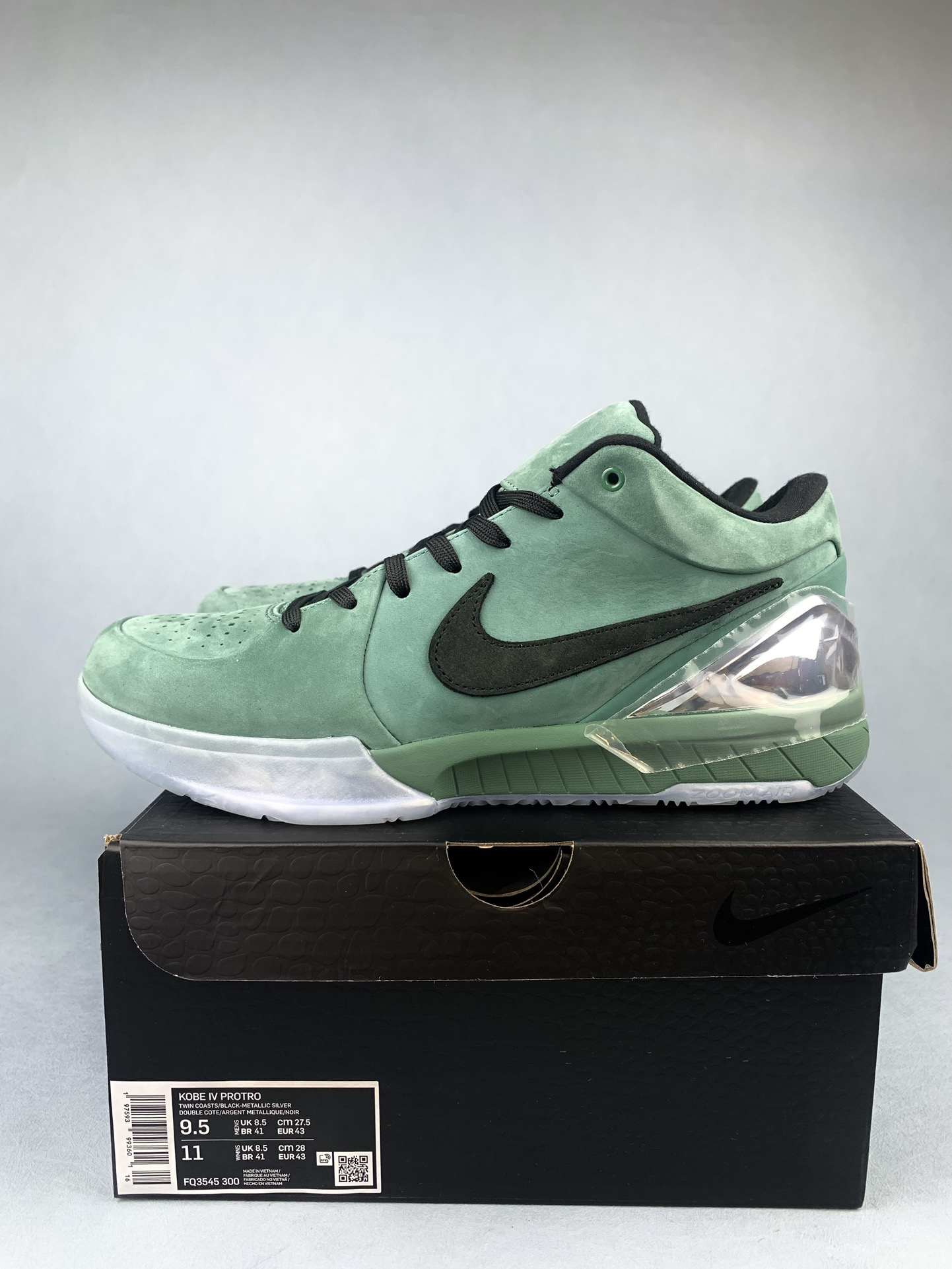 Kobe IV Protro Basketball Shoes