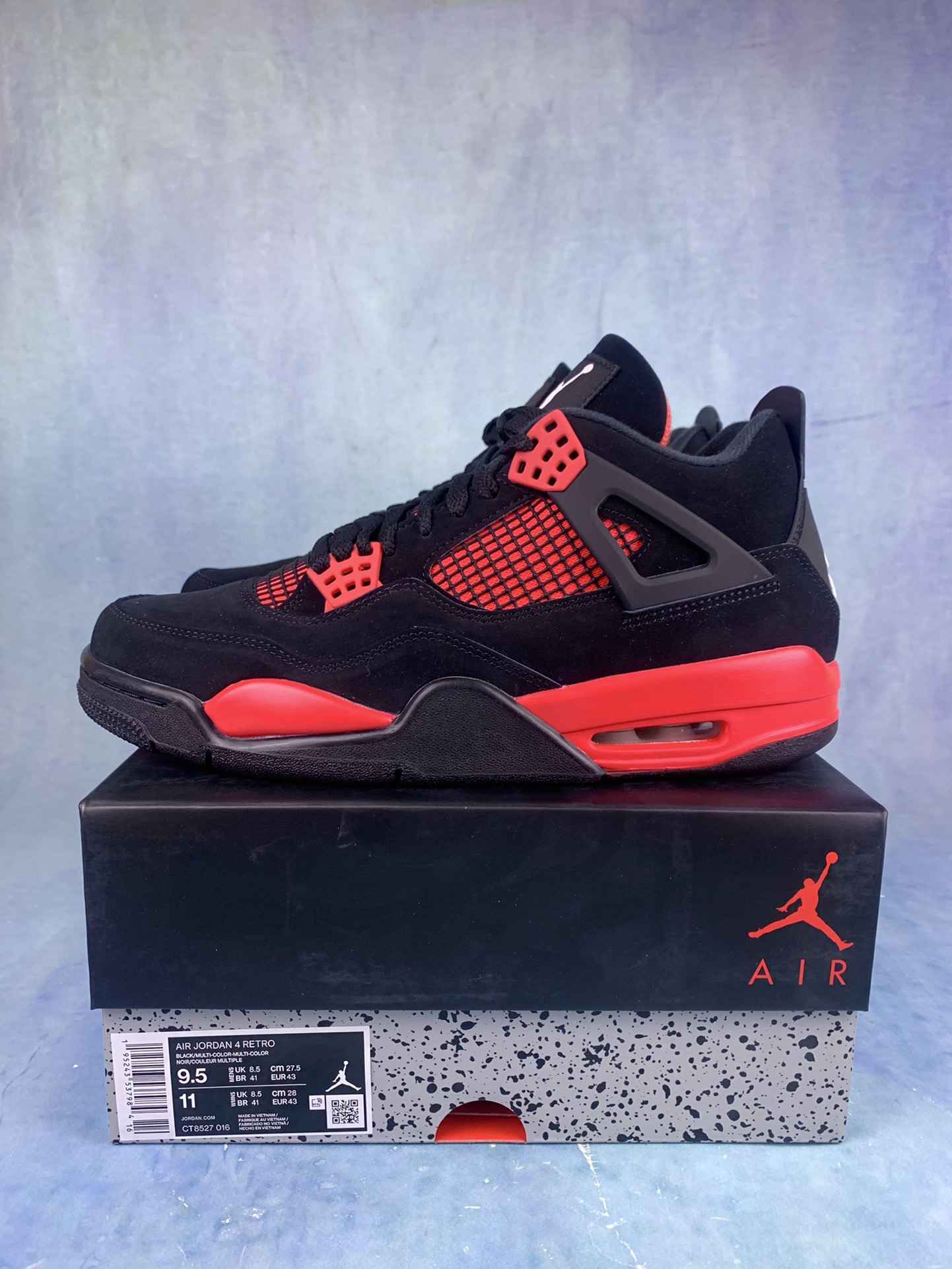 Air Jordan 4 Retro 