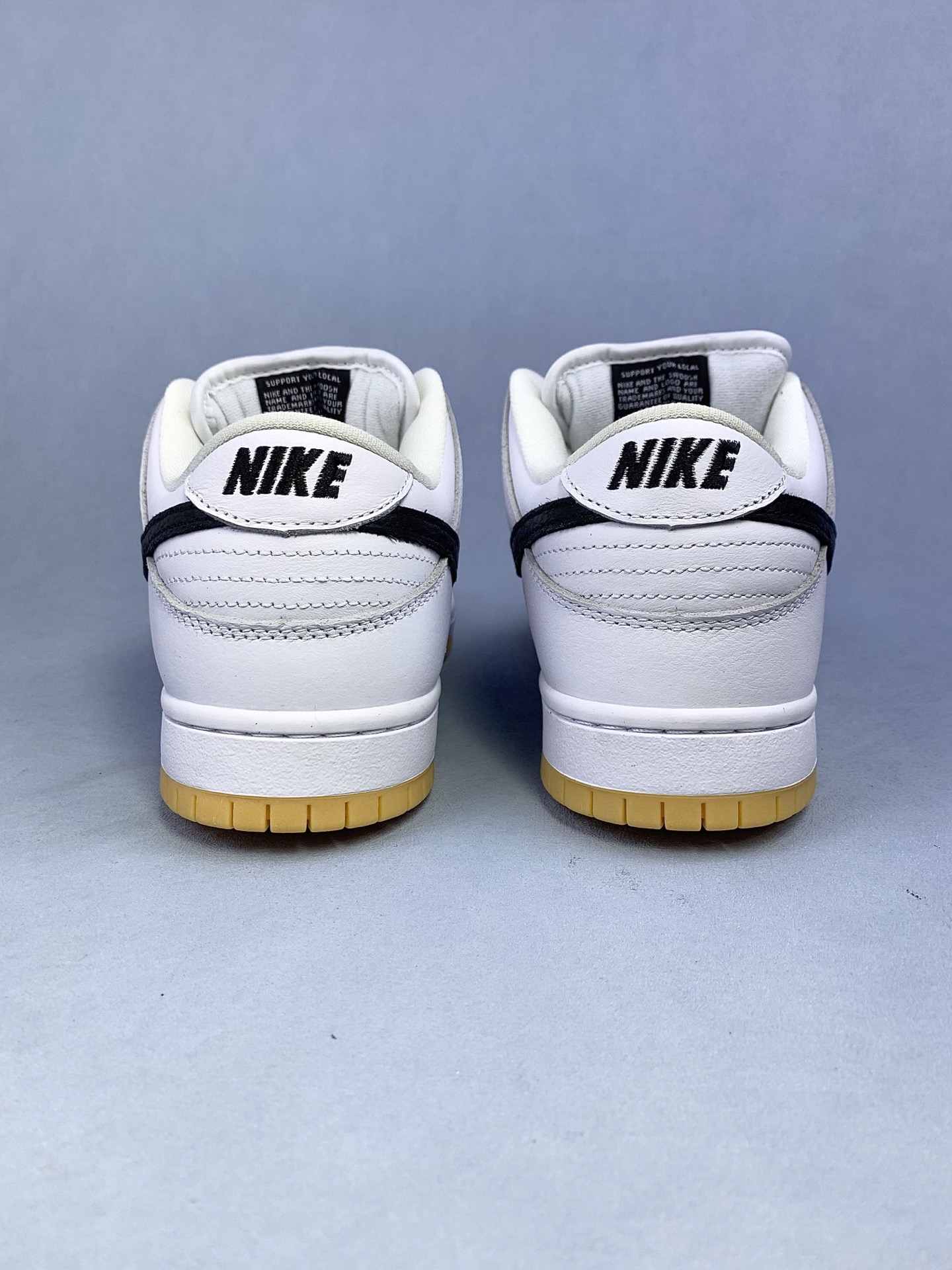 Nike SB Dunk Low Pro Shoes