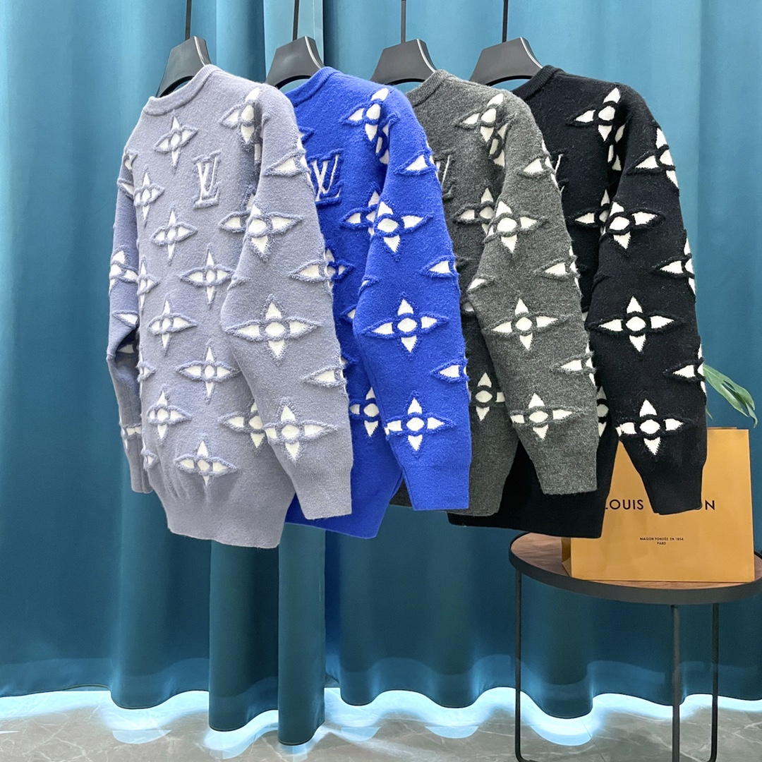 Fashionable Jacquard Long Sleeve Knitted Sweater