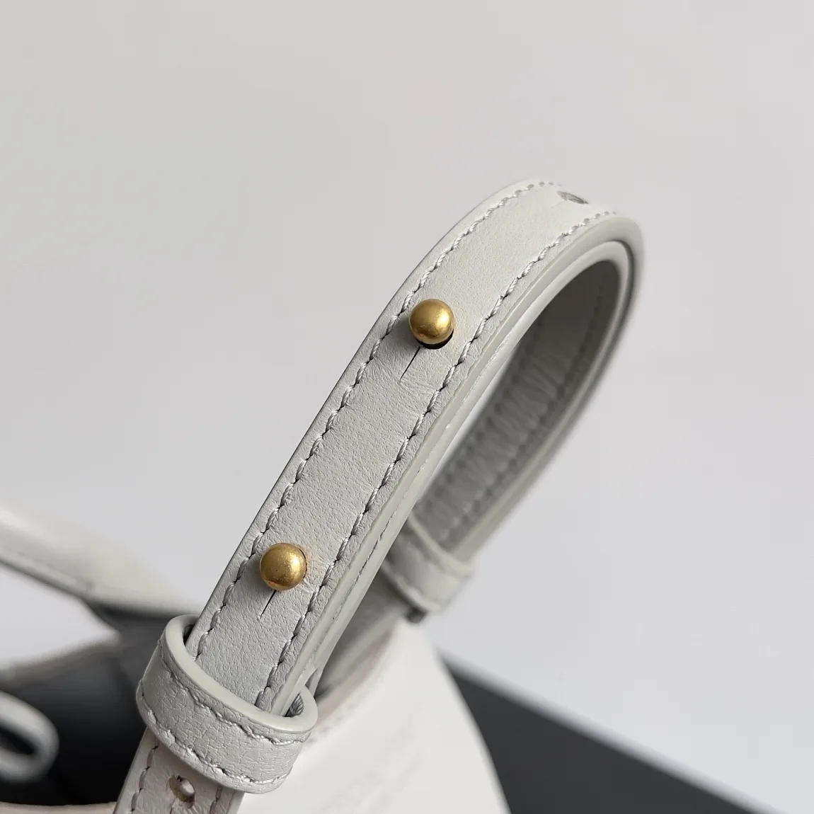 Bottega Veneta Lambskin Tote Bag product photo from LabelPicks
