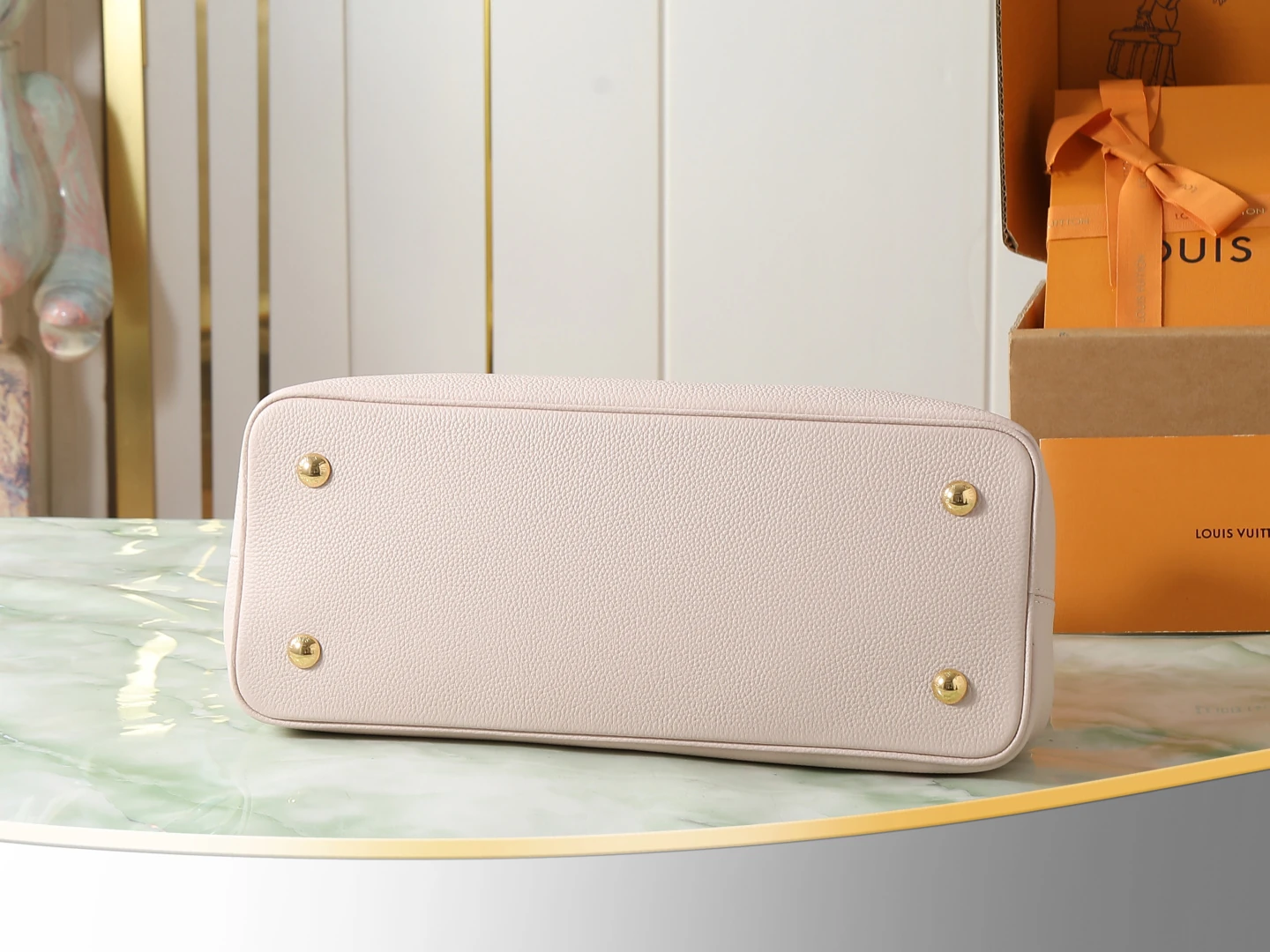Louis Vuitton Capucines Pink Calfskin Top Handle Bag product photo from LabelPicks