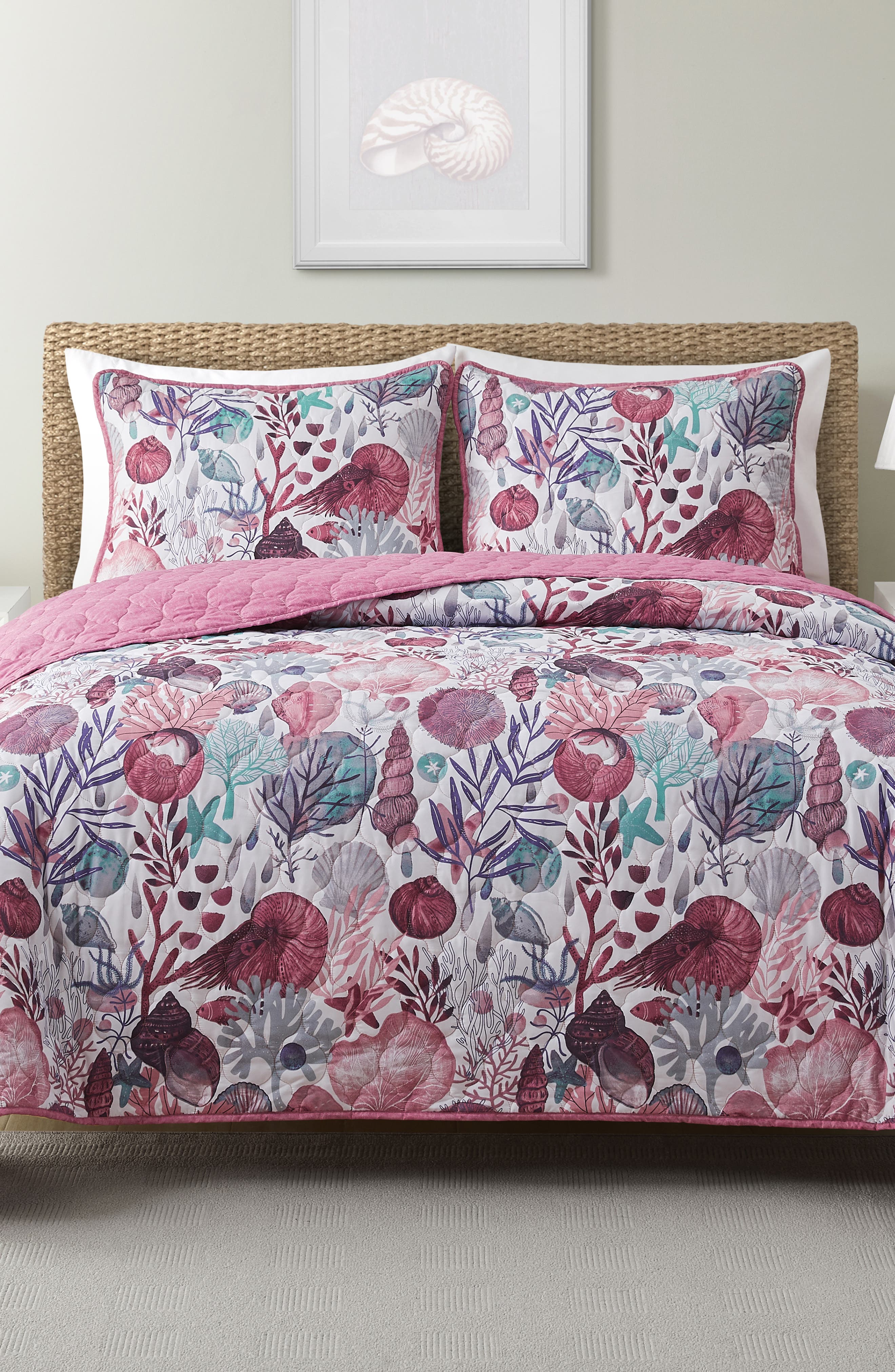 VCNY HOME Ivory Coast Reversible Quilt Set
