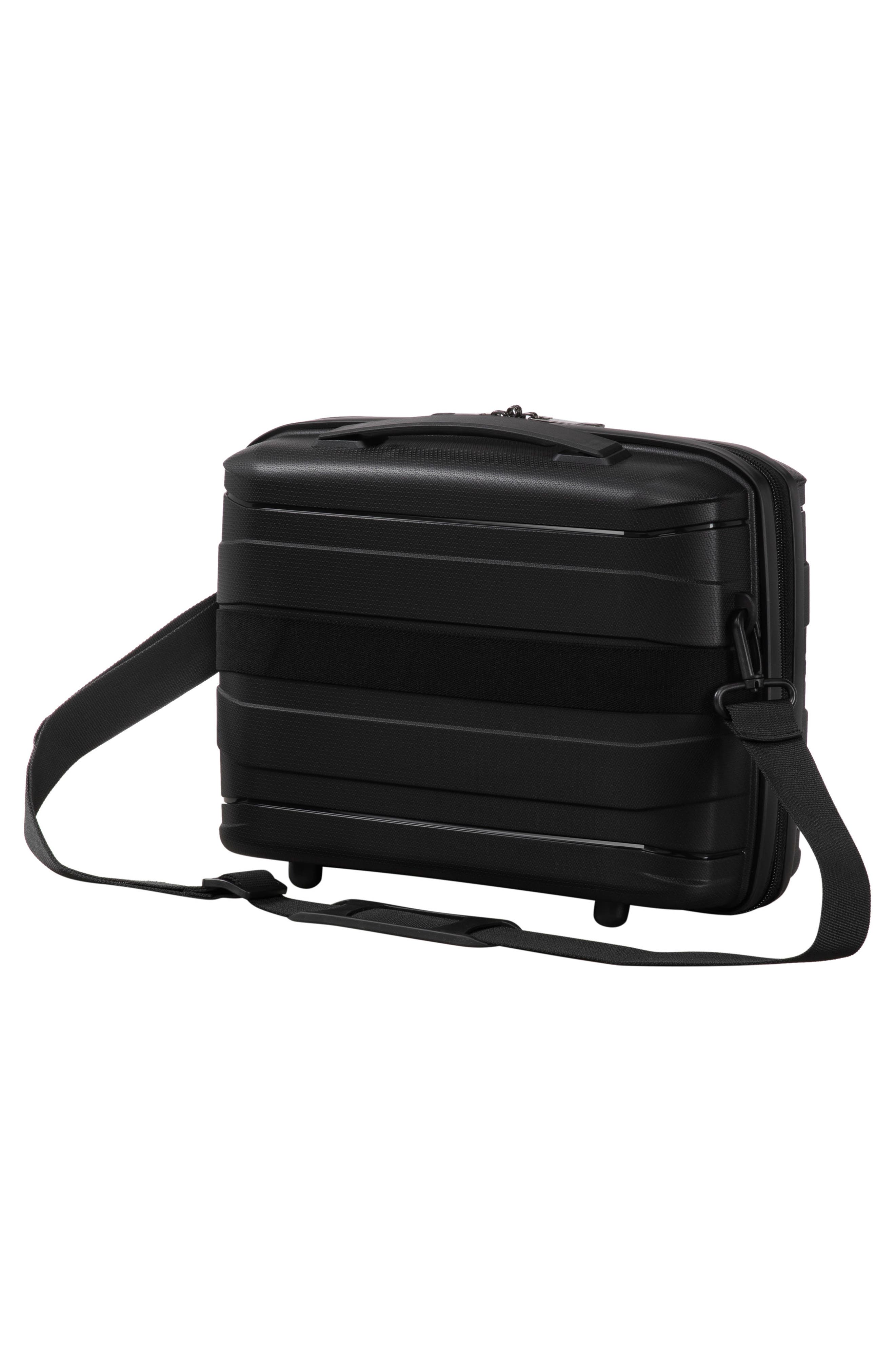 IT LUGGAGE Momentous Vanity Case