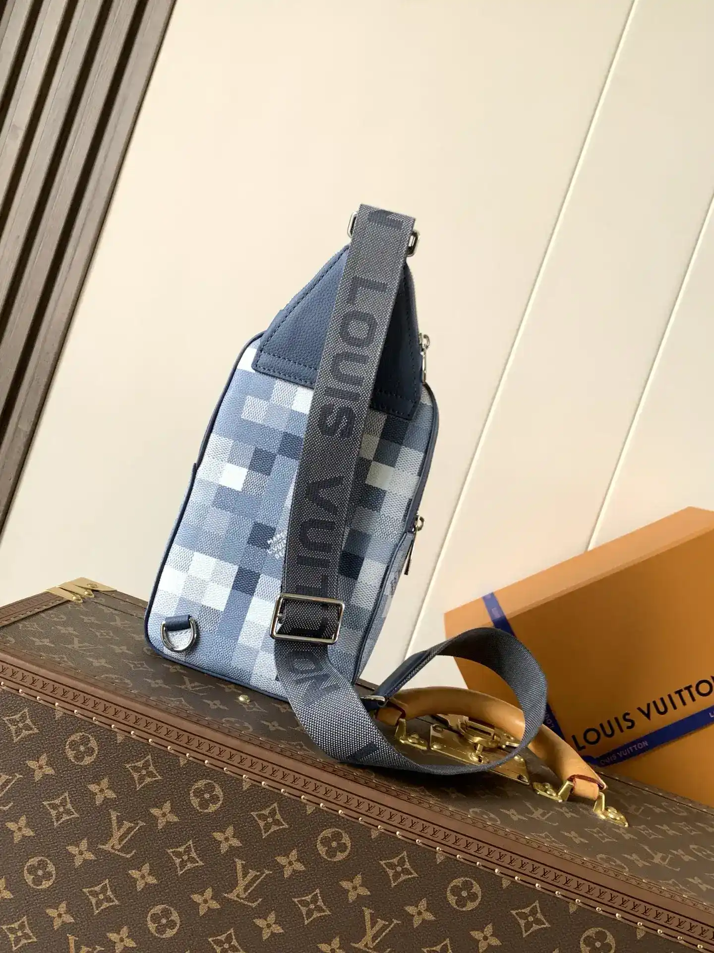 Louis Vuitton Black Damier Canvas Shoulder Bag product photo from LabelPicks