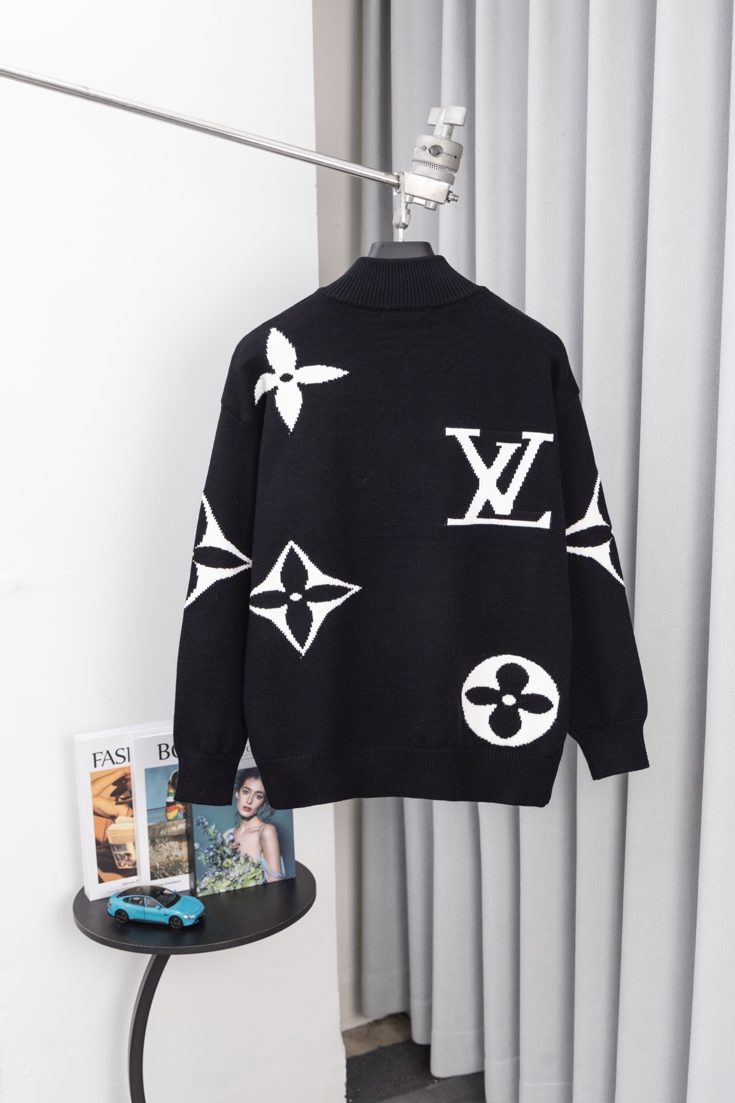 1022 Classic floral casual sweat jacket