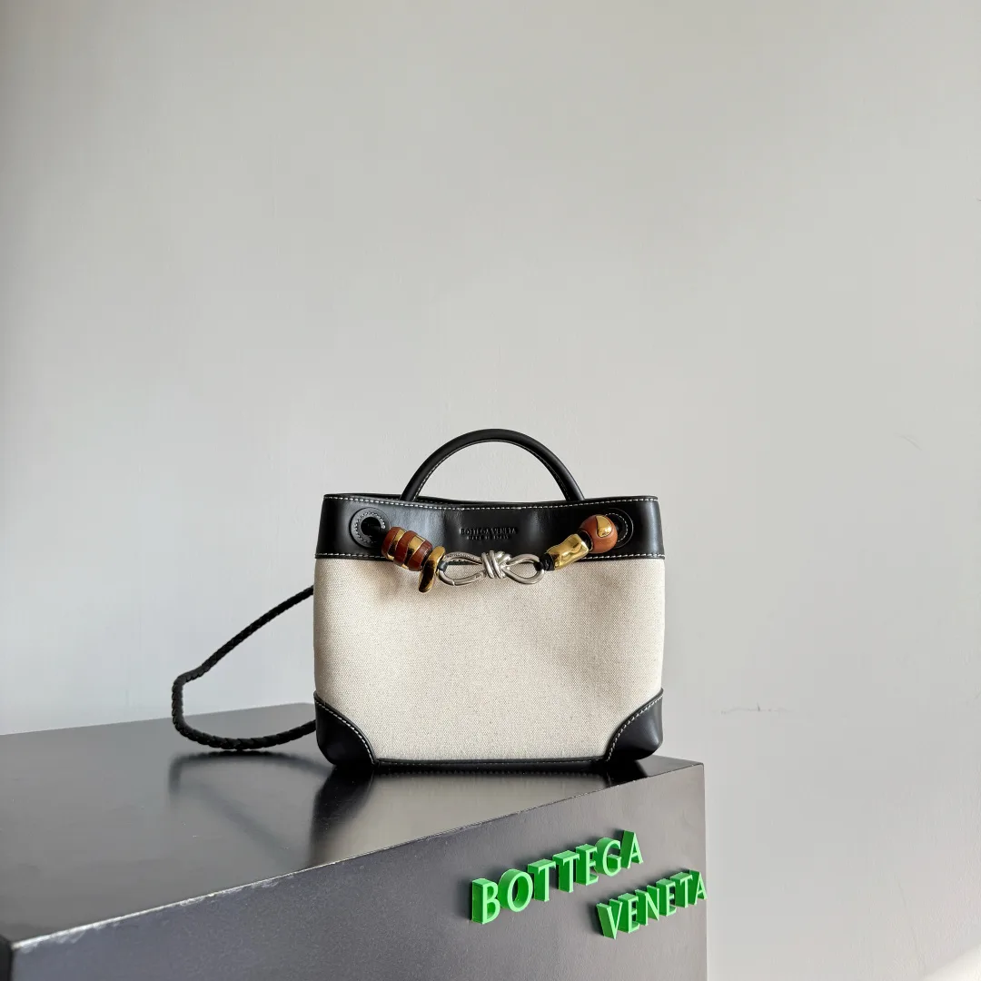 Bottega Veneta Black Andiamo Intrecciato Woven Leather Top Handle Bag product photo from LabelPicks
