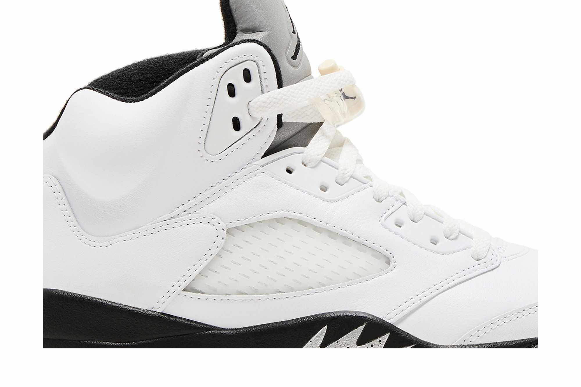 Air Jordan 5 ‘White Black’ DD0587-110