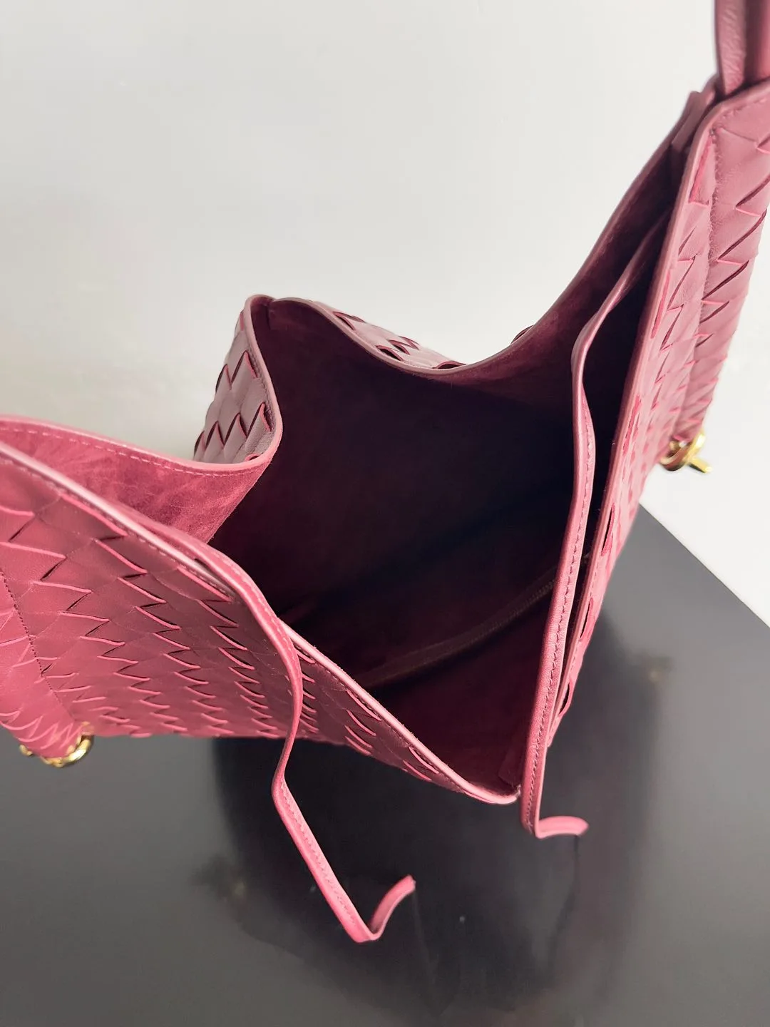 Bottega Veneta Polished Shoulder Bag product photo from LabelPicks